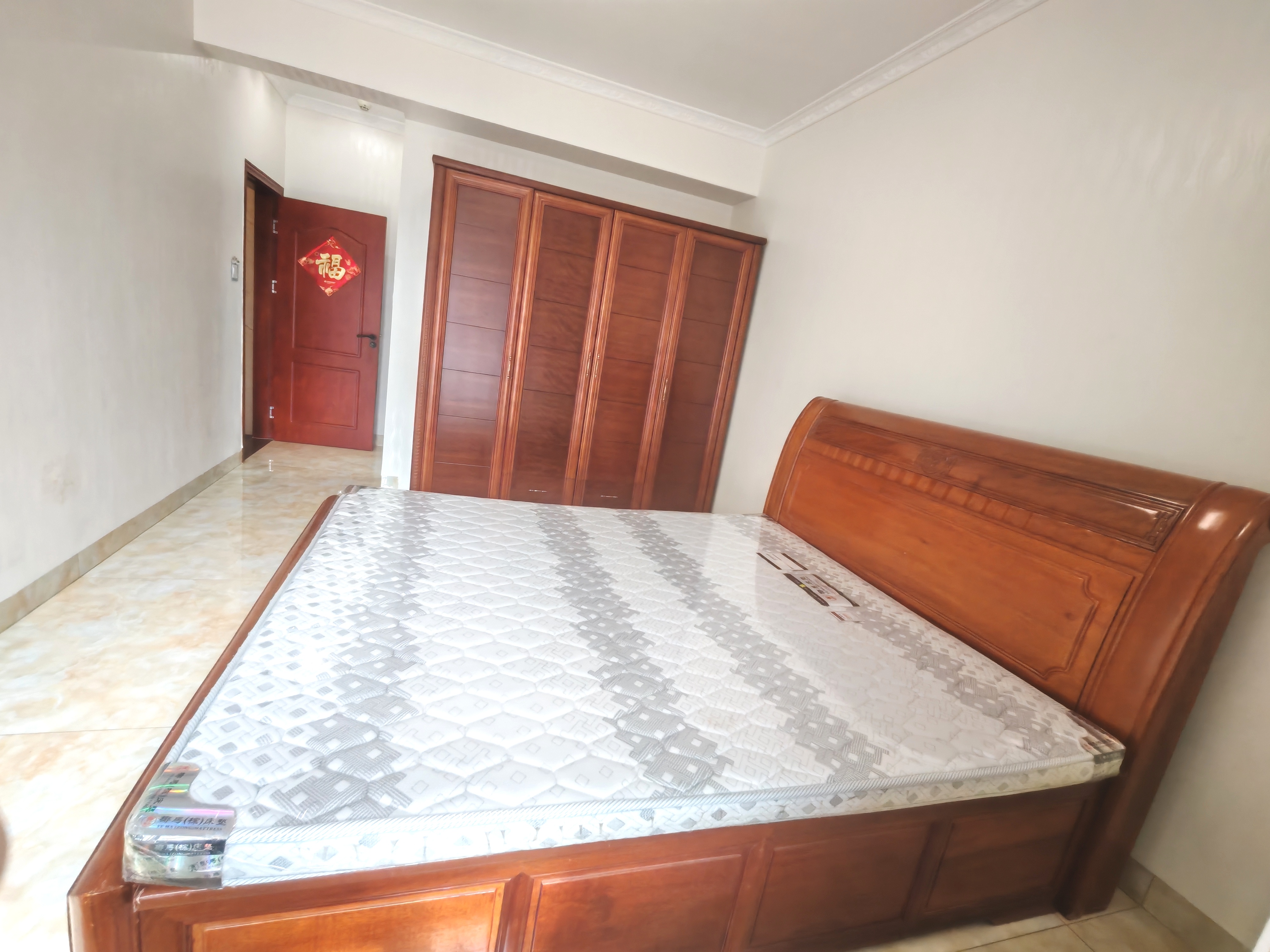 椰海家园一期 3室2厅2卫 3200.0元/月 椰海家园一期 3室2厅2卫 3200.0元/月户型图