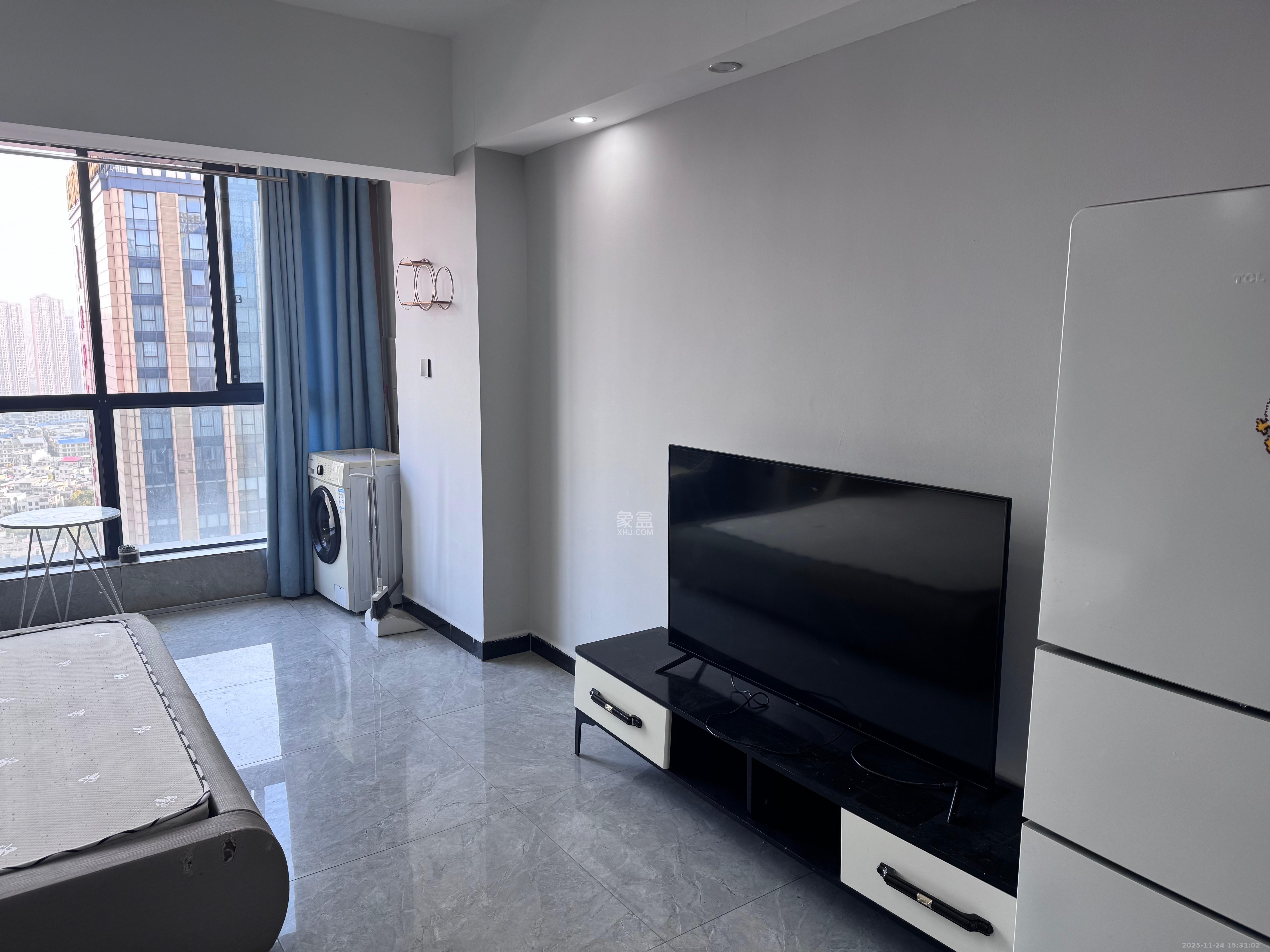 C-park天悦城（紫檀溪苑二期）  1室1厅1卫    1600.0元/月室内图