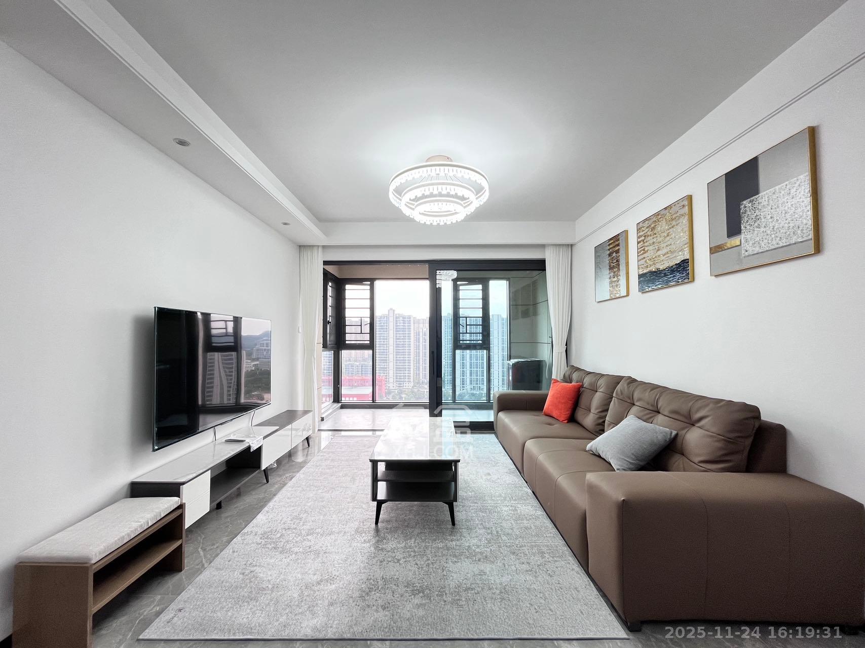 保利天汇 3室2厅2卫 3800.0元/月 保利天汇 3室2厅2卫 3800.0元/月室内图