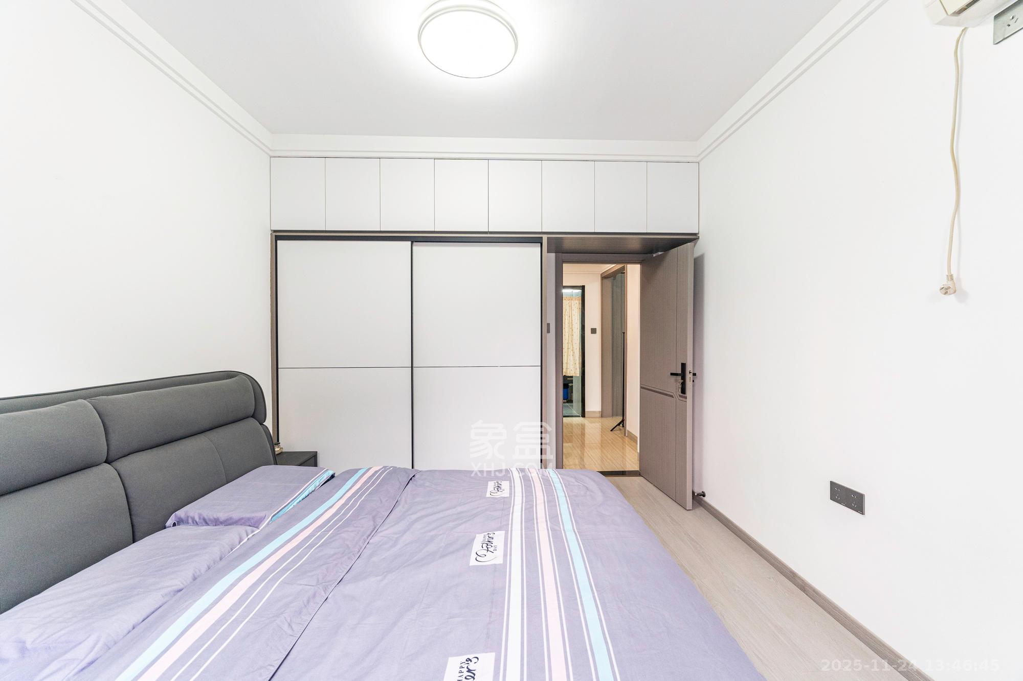 山水湾  1室2厅1卫    59.8万卧室