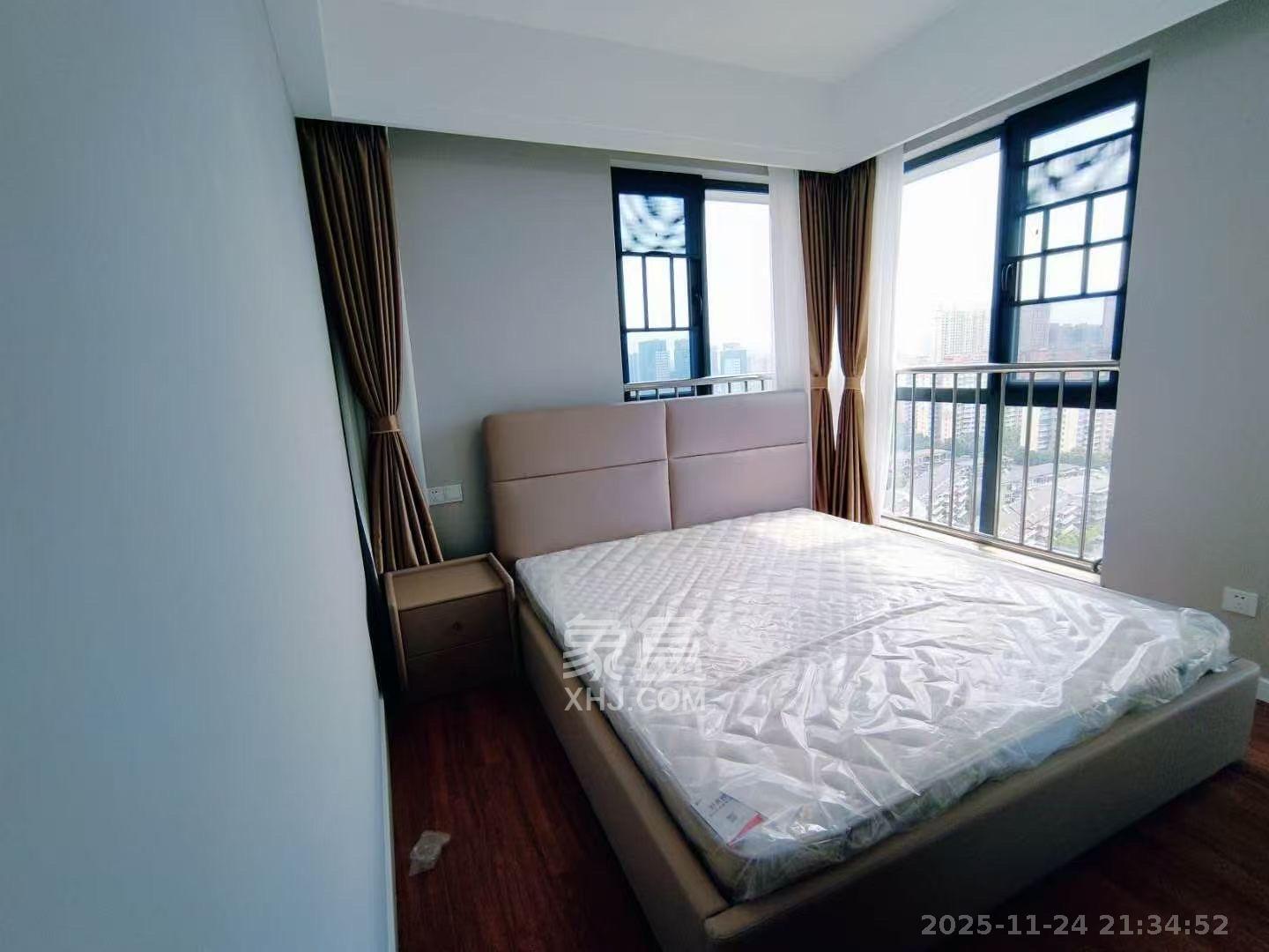 里约荟  3室2厅2卫    3500.0元/月室内图