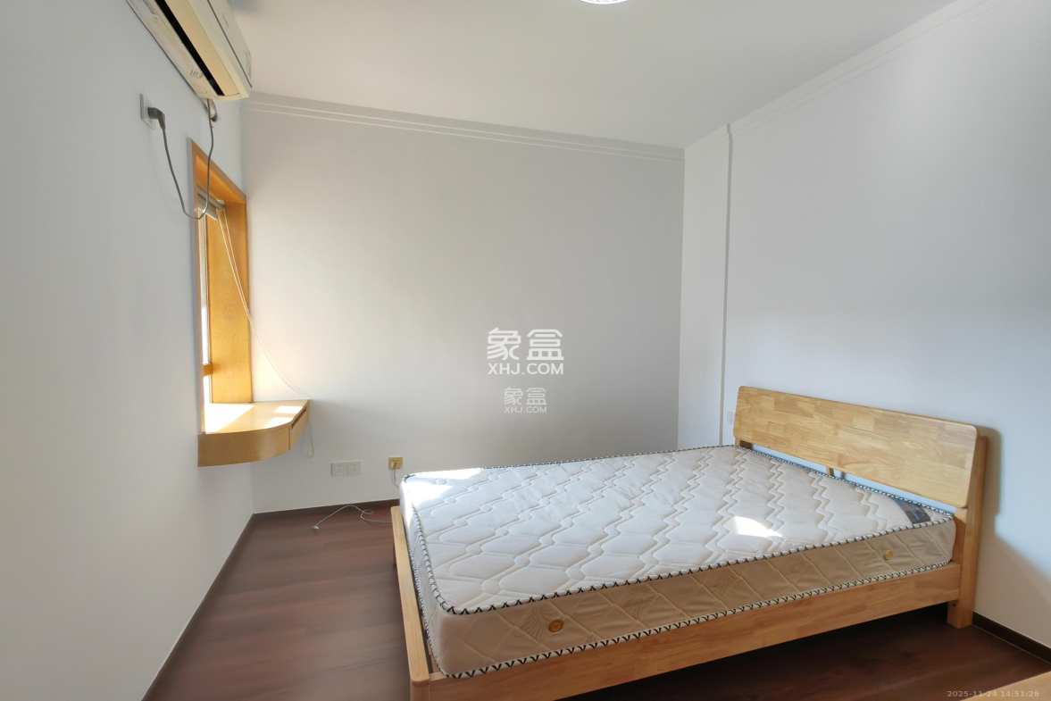 天健芙蓉盛世一期 2室2厅1卫 2700.0元/月 天健芙蓉盛世一期 2室2厅1卫 2700.0元/月室内图