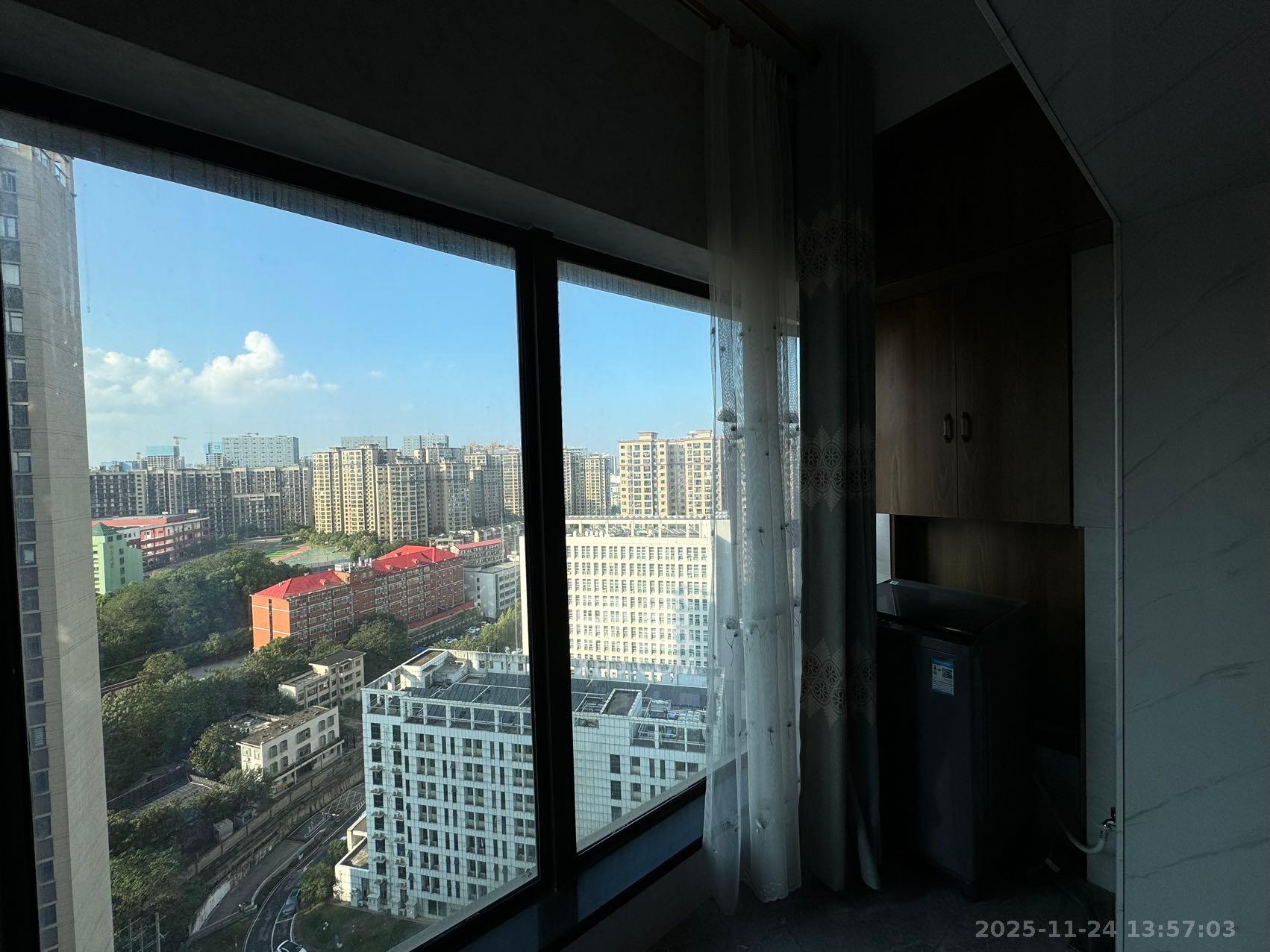 高升时代广场(冠铭商务中心) 1室1厅0卫 1500.0元/月 高升时代广场(冠铭商务中心) 1室1厅0卫 1500.0元/月室内图