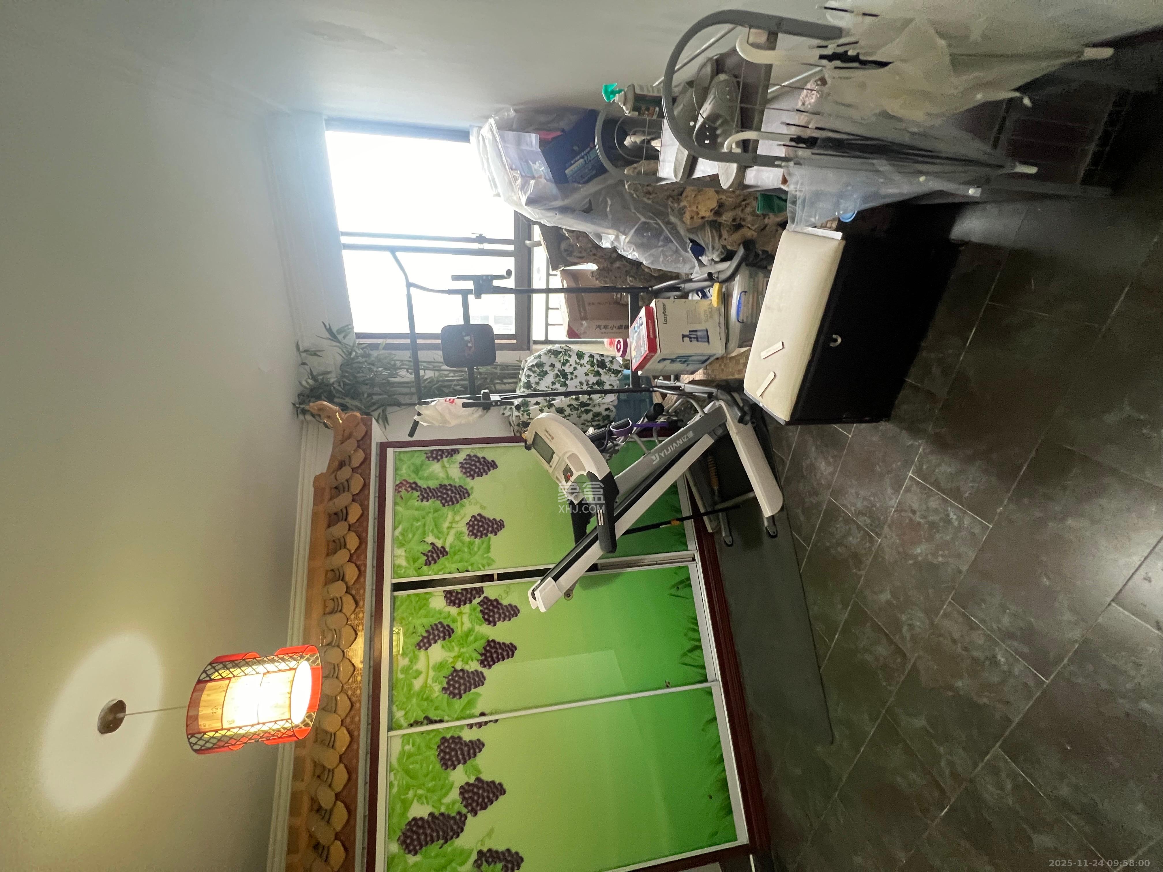 金域南外滩（望江佳园）  4室2厅2卫    4000.0元/月