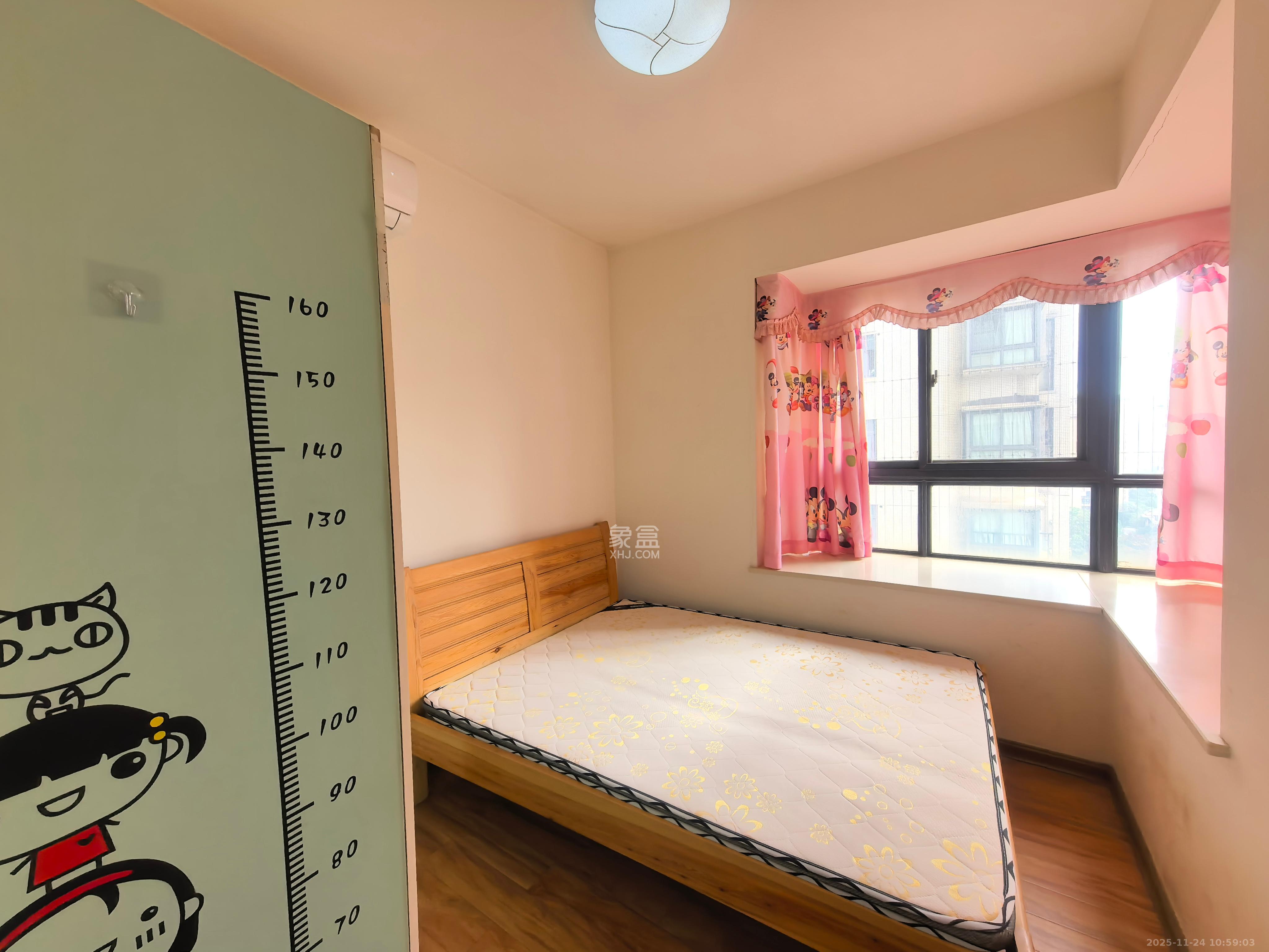 高鑫麓城 2室2厅1卫 2200.0元/月 高鑫麓城 2室2厅1卫 2200.0元/月室内图