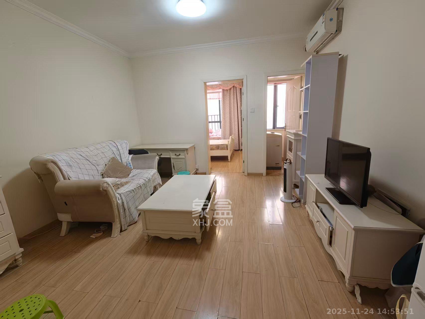 万芙锦城  1室1厅1卫    1500.0元/月室内图