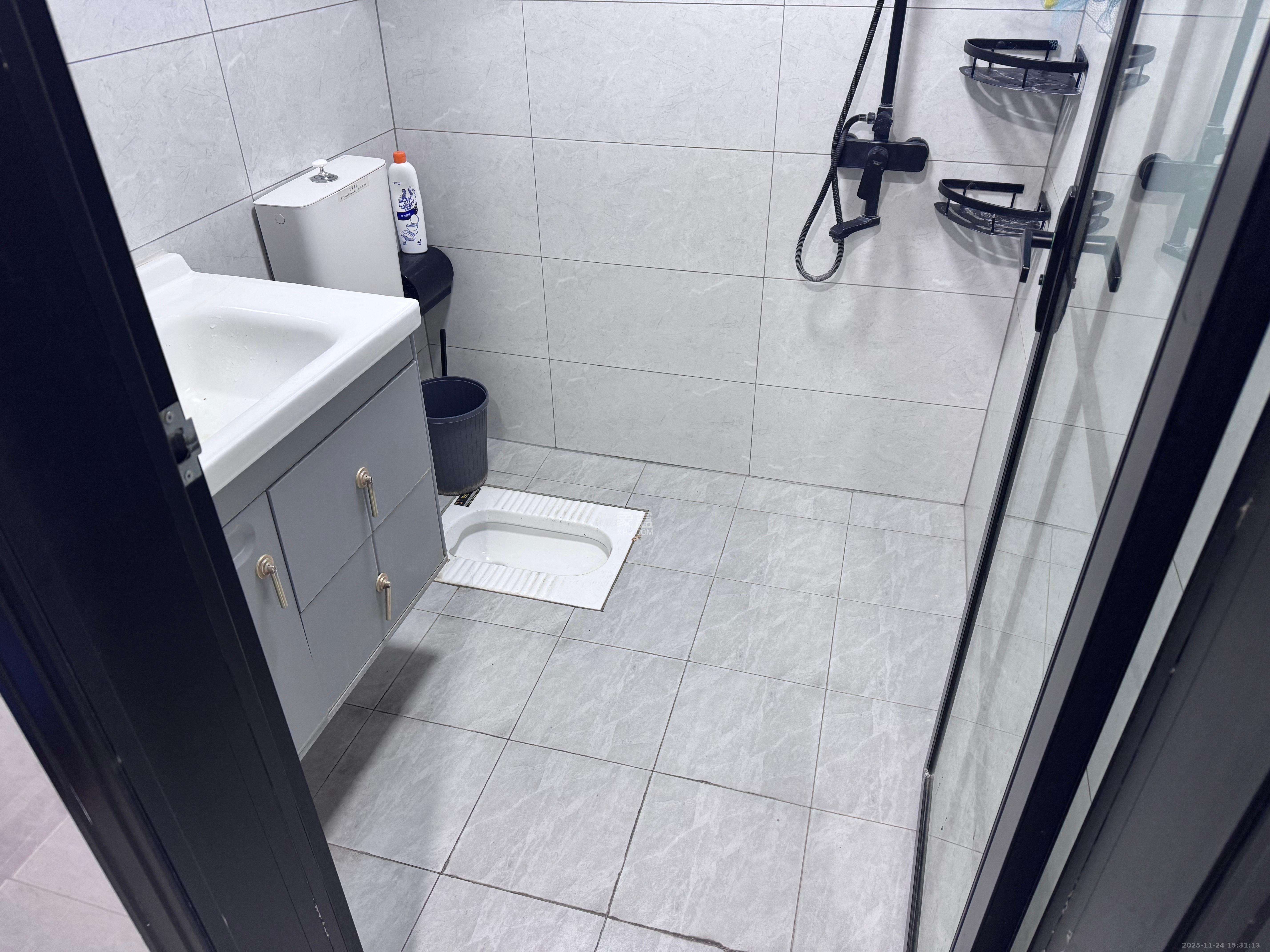 C-park天悦城(紫檀溪苑二期) 1室1厅1卫 1600.0元/月 C-park天悦城(紫檀溪苑二期) 1室1厅1卫 1600.0元/月室内图