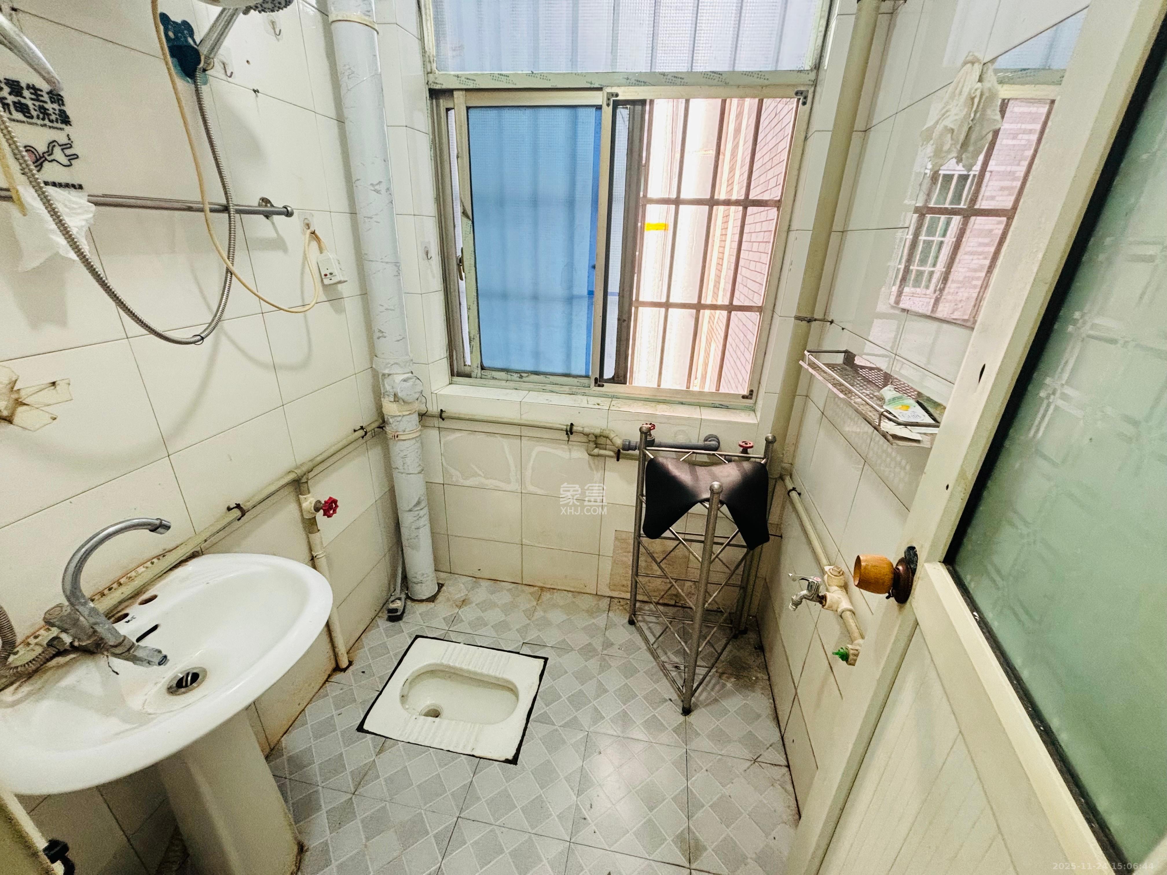 楠竹家园 1室1厅1卫 1000.0元/月 楠竹家园 1室1厅1卫 1000.0元/月室内图