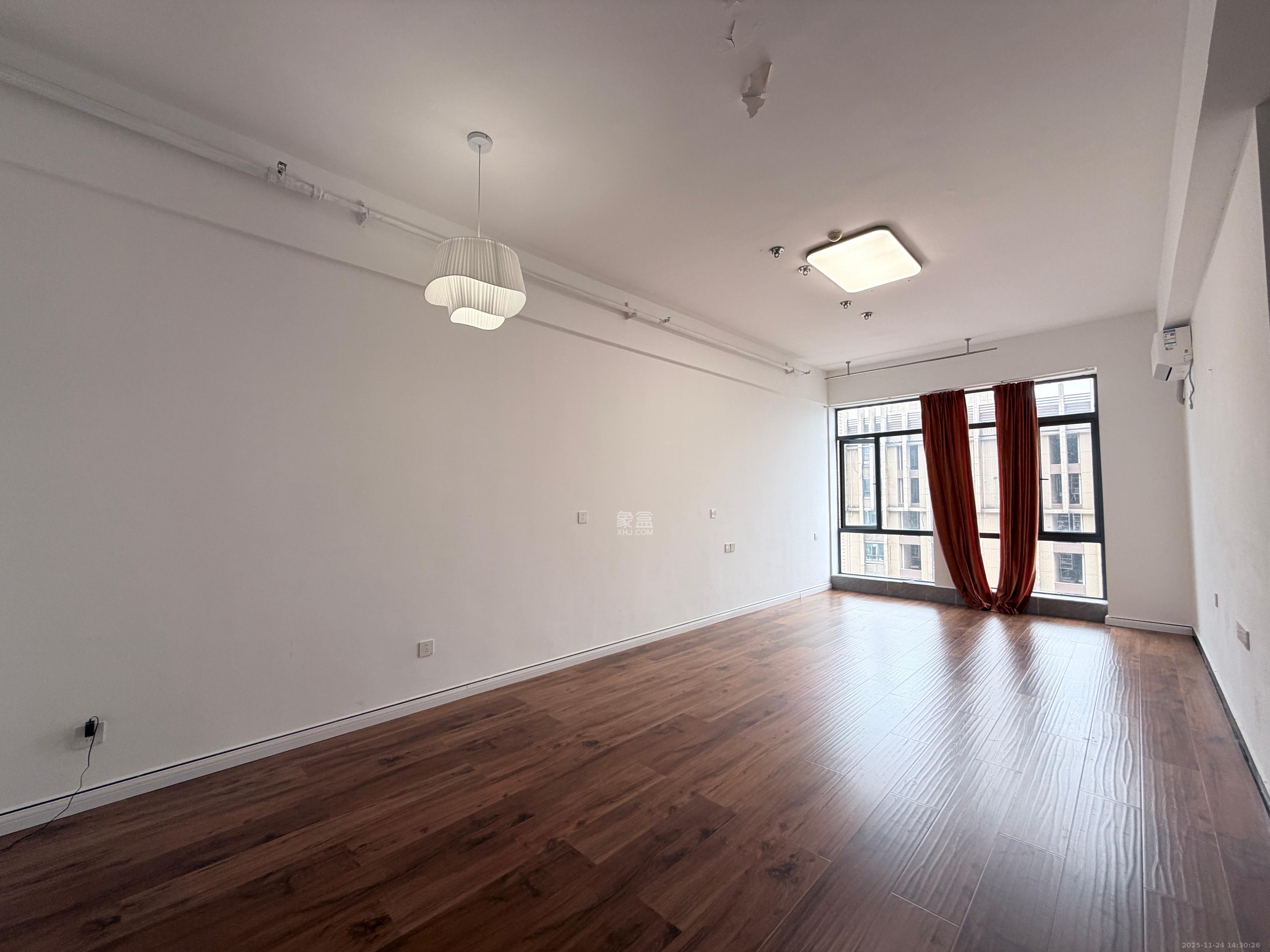 西子湖畔沃府  1室0厅0卫    1850.0元/月室内图