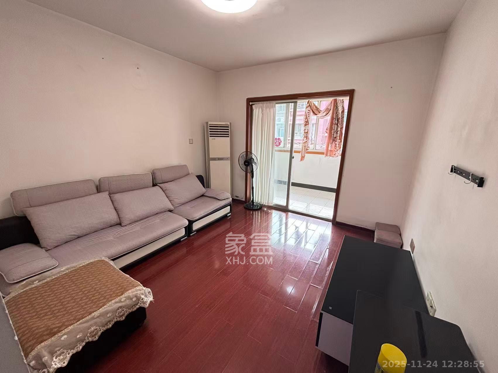 水泵厂宿舍  2室1厅1卫    1600.0元/月