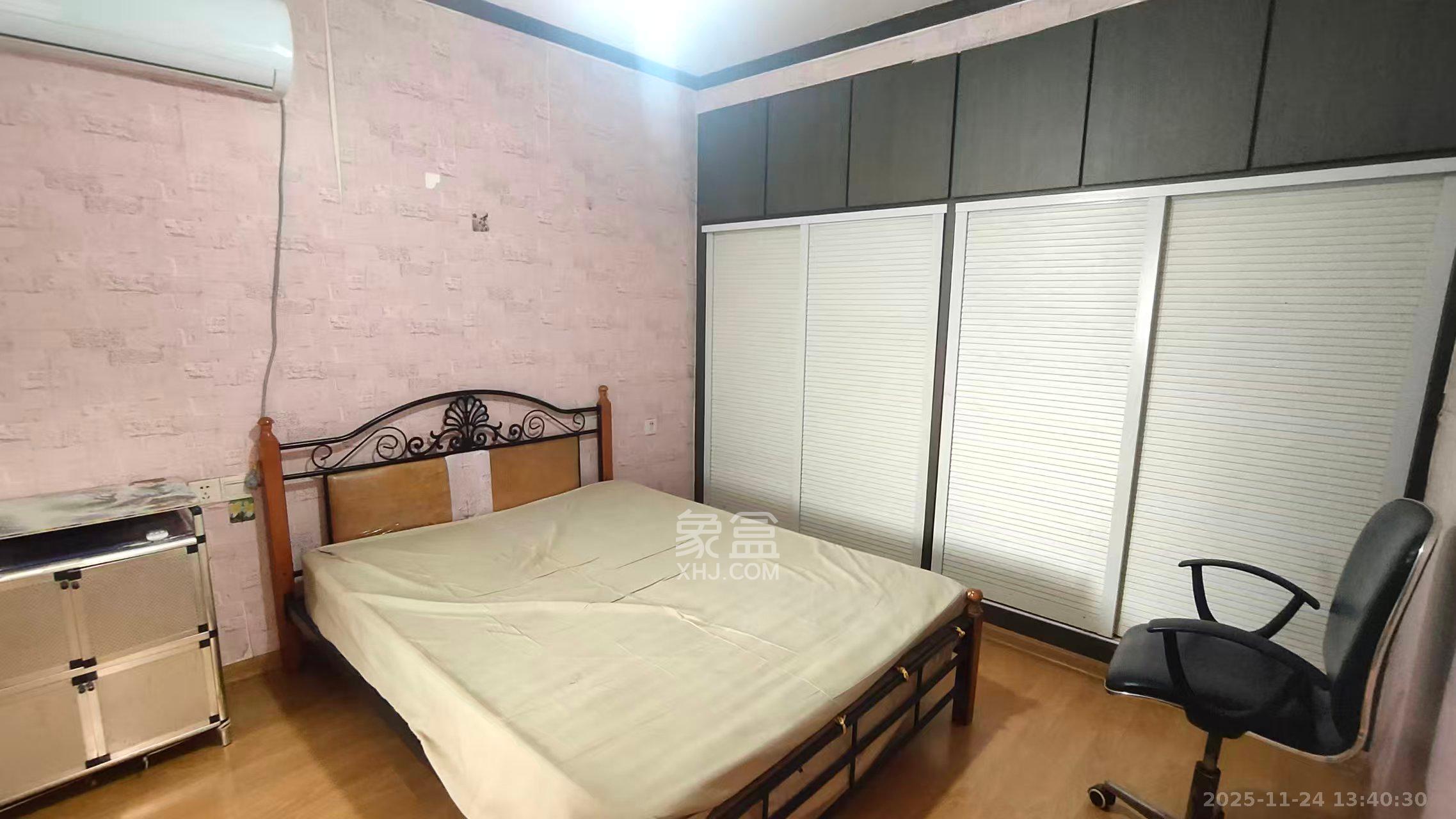 书苑花园(书院花园) 2室1厅1卫 1500.0元/月 书苑花园(书院花园) 2室1厅1卫 1500.0元/月室内图