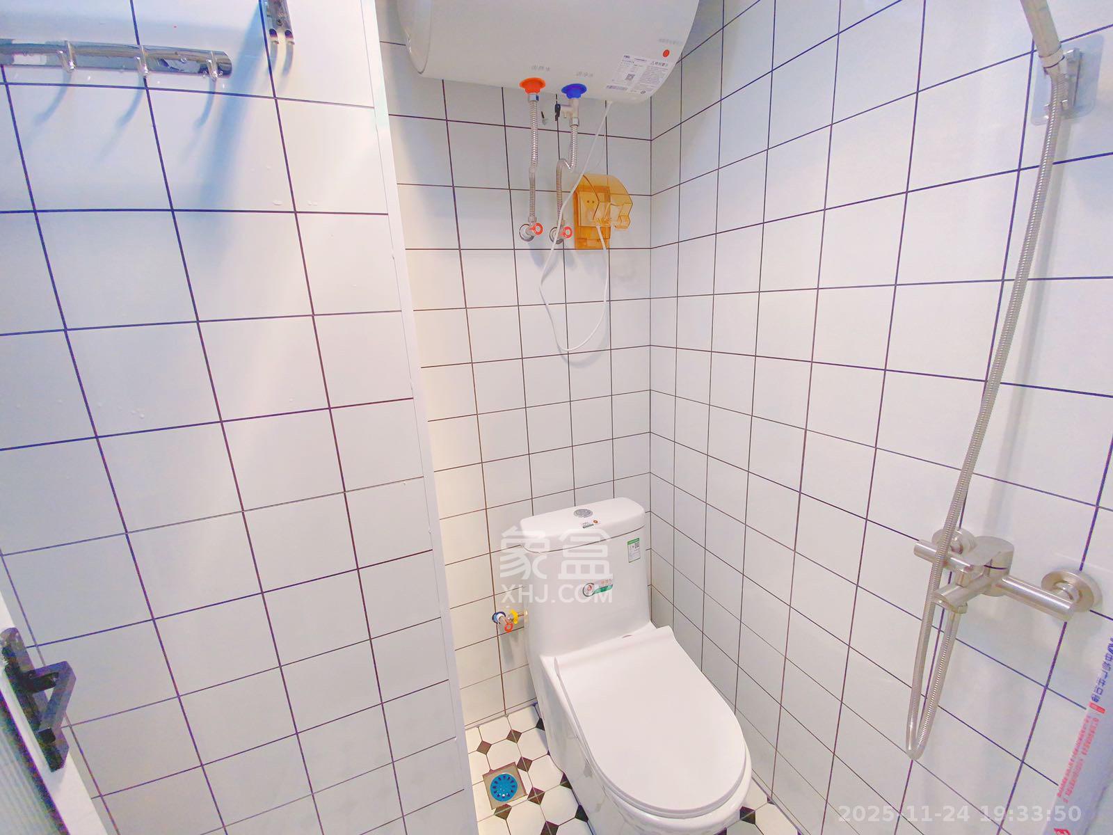 阳光城檀悦  1室1厅1卫    2100.0元/月室内图