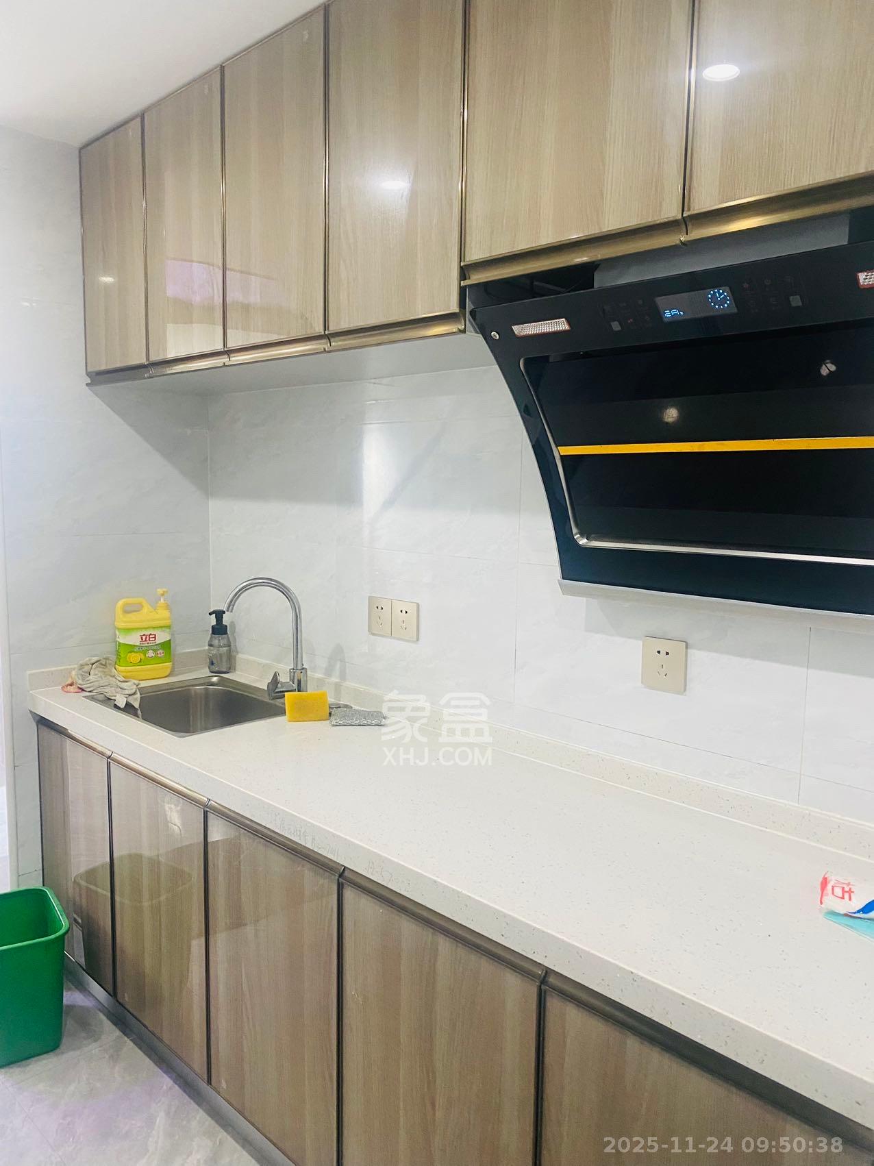 长房时代小镇 2室1厅1卫 1800.0元/月 长房时代小镇 2室1厅1卫 1800.0元/月室内图