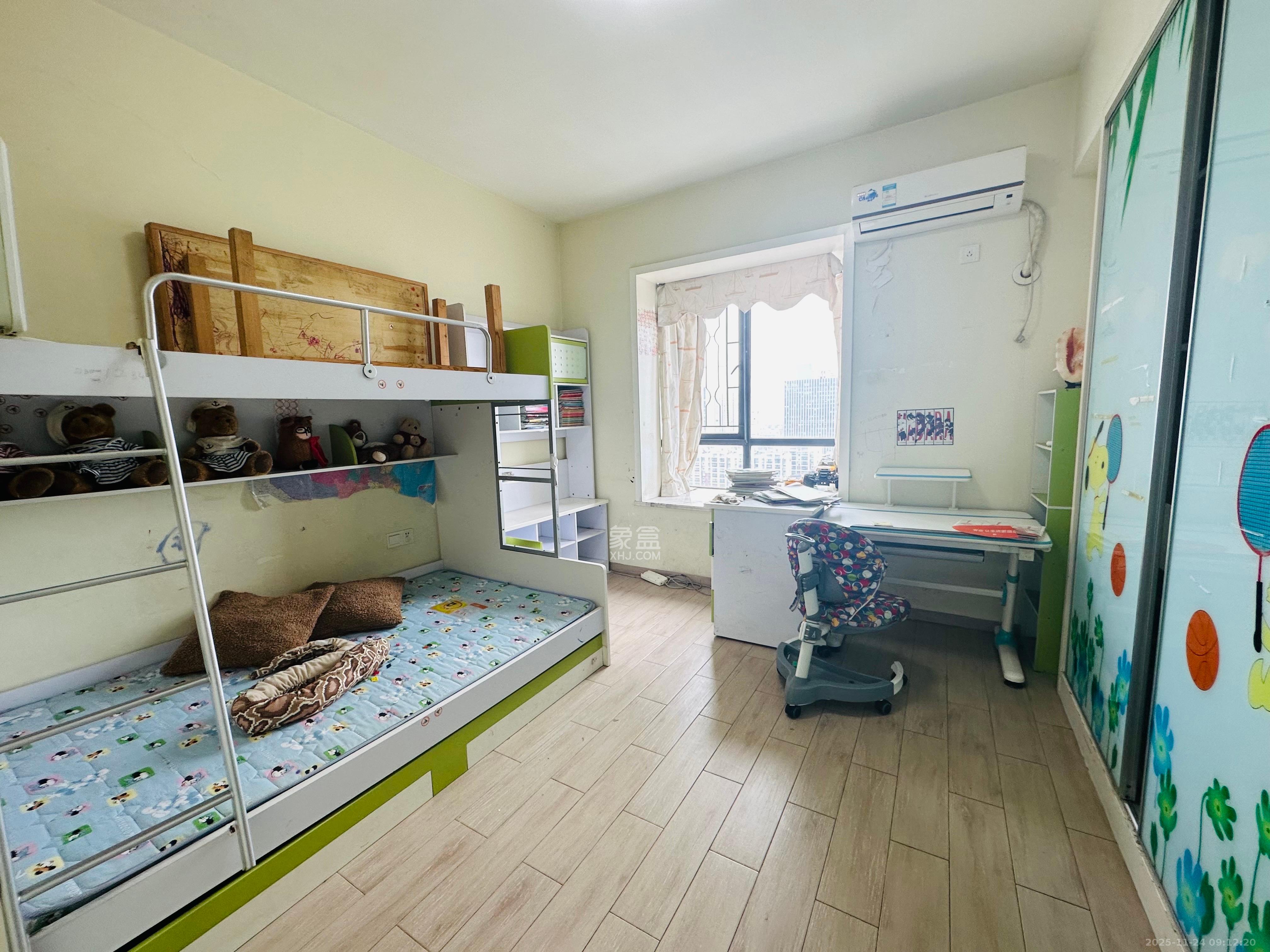 尚东紫郡 3室1厅1卫 2500.0元/月 尚东紫郡 3室1厅1卫 2500.0元/月室内图