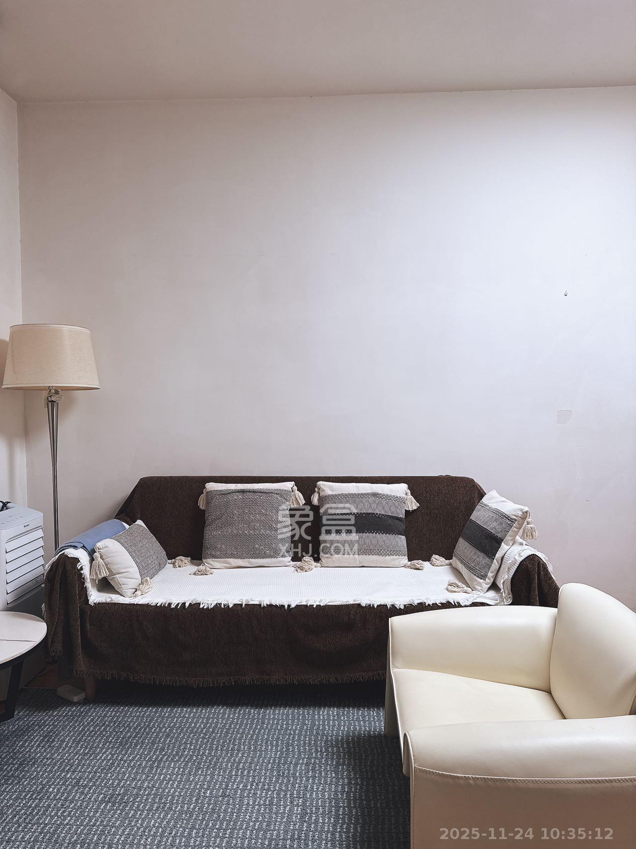 北辰三角洲E5区 1室1厅1卫 2300.0元/月 北辰三角洲E5区 1室1厅1卫 2300.0元/月室内图