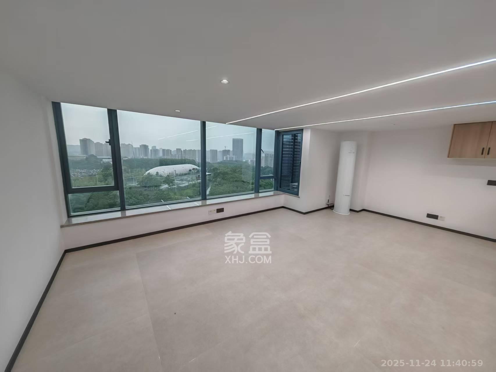 京武浪琴山三期（京武中心）  3室1厅1卫    12000.0元/月室内图