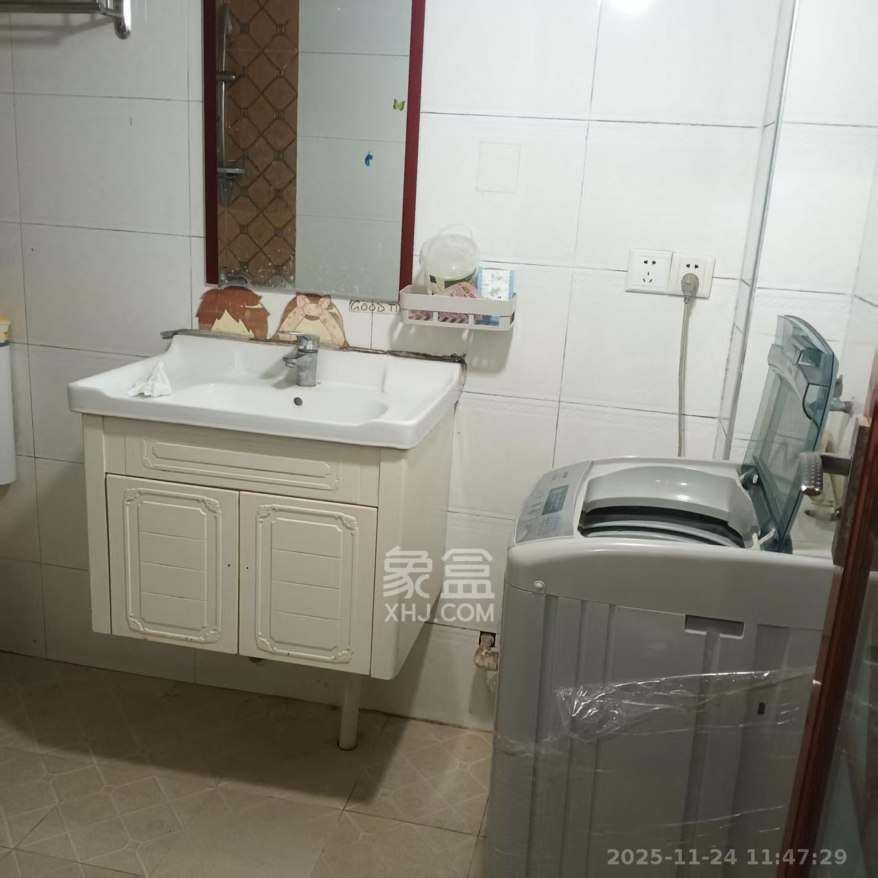 锦璨家园  1室1厅1卫    950.0元/月室内图