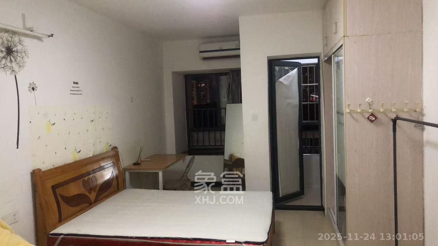 上峰苑（兰亭玥岛）  1室1厅1卫    1400.0元/月室内图