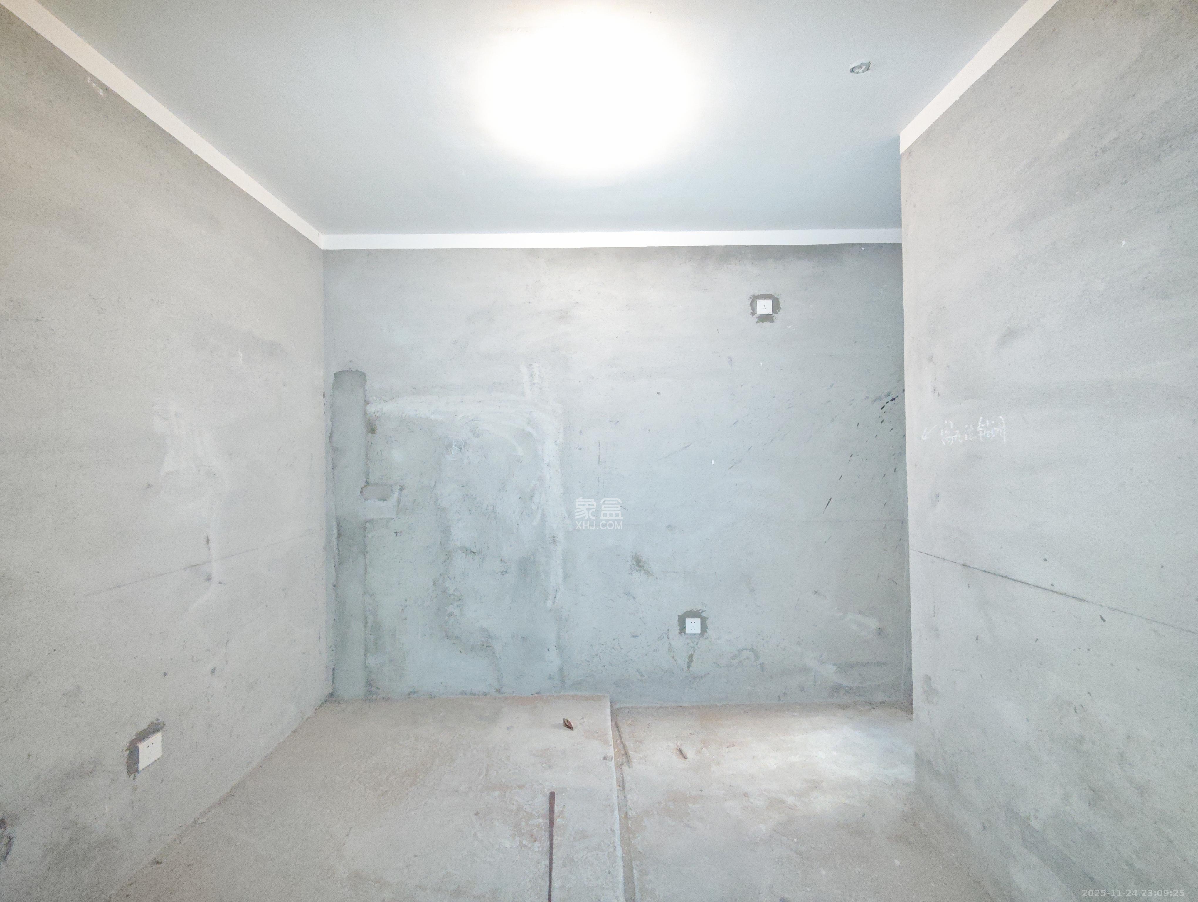 保利城(中航城国际社区、郡原美村) 4室2厅2卫 72.8万 保利城(中航城国际社区、郡原美村) 4室2厅2卫 72.8万其他