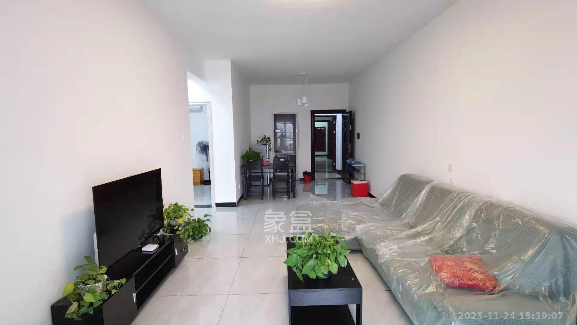 星雅美辰  2室2厅1卫    2000.0元/月室内图