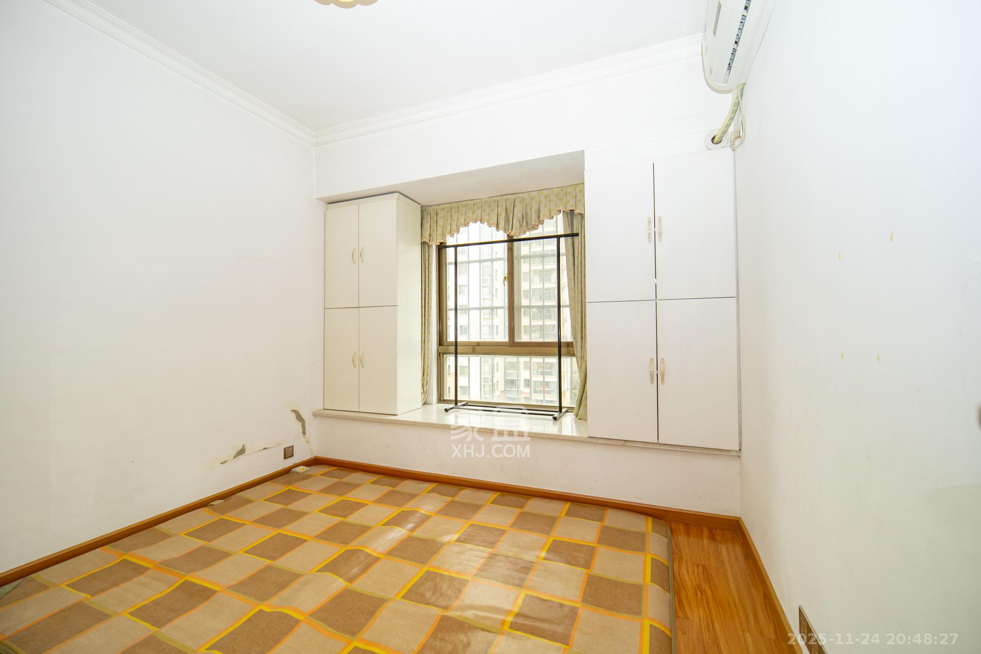 碧桂园威尼斯城 3室2厅2卫 68.0万 碧桂园威尼斯城 3室2厅2卫 68.0万卧室