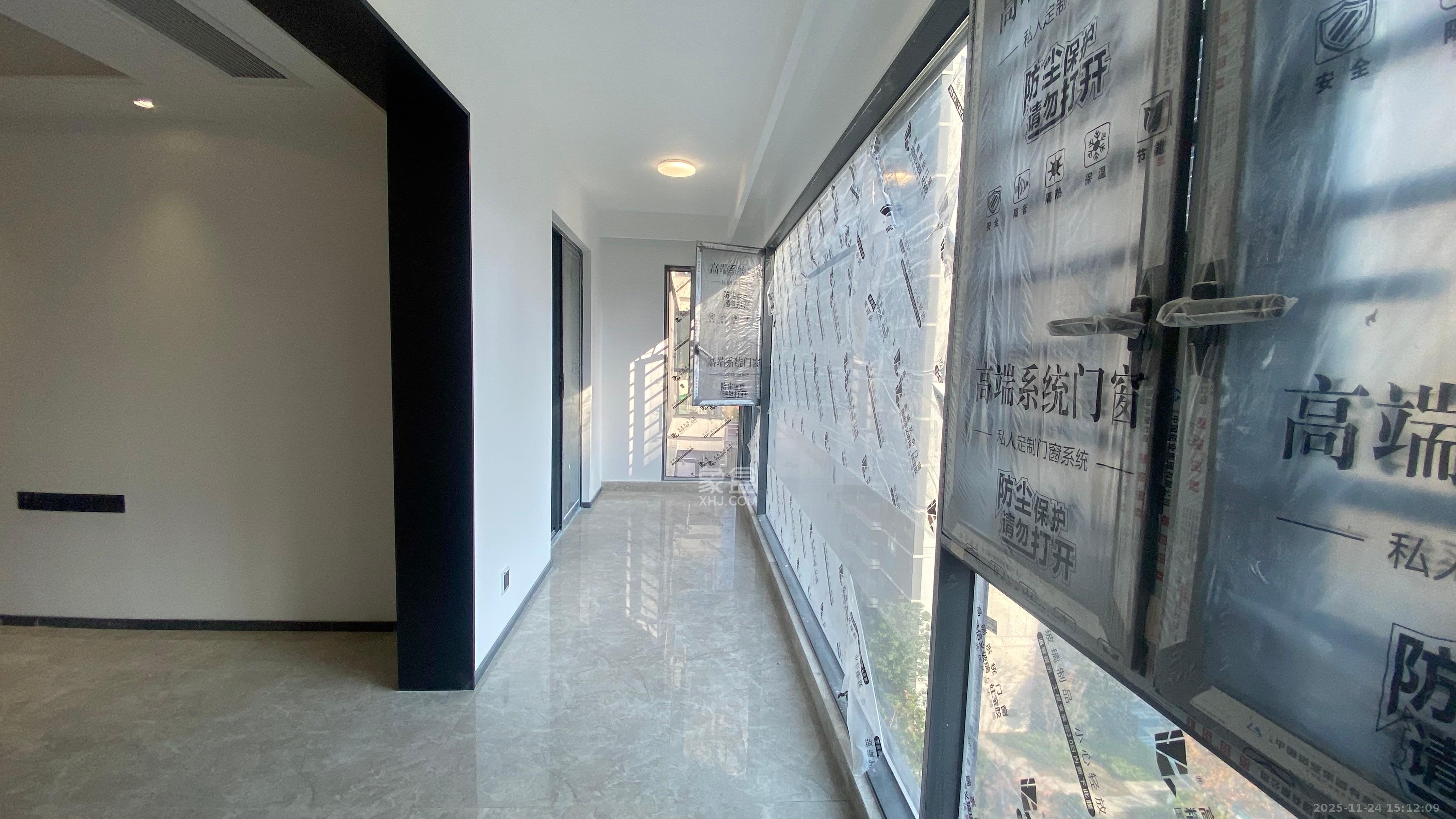 德奥上河城章 3室2厅2卫 3500.0元/月 德奥上河城章 3室2厅2卫 3500.0元/月室内图