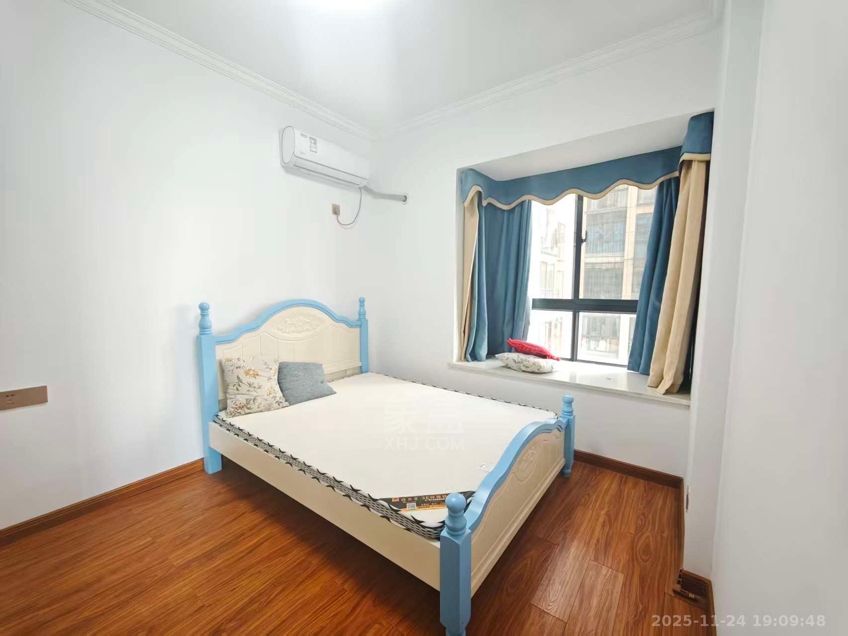 武广国际学苑  3室2厅2卫    1700.0元/月室内图