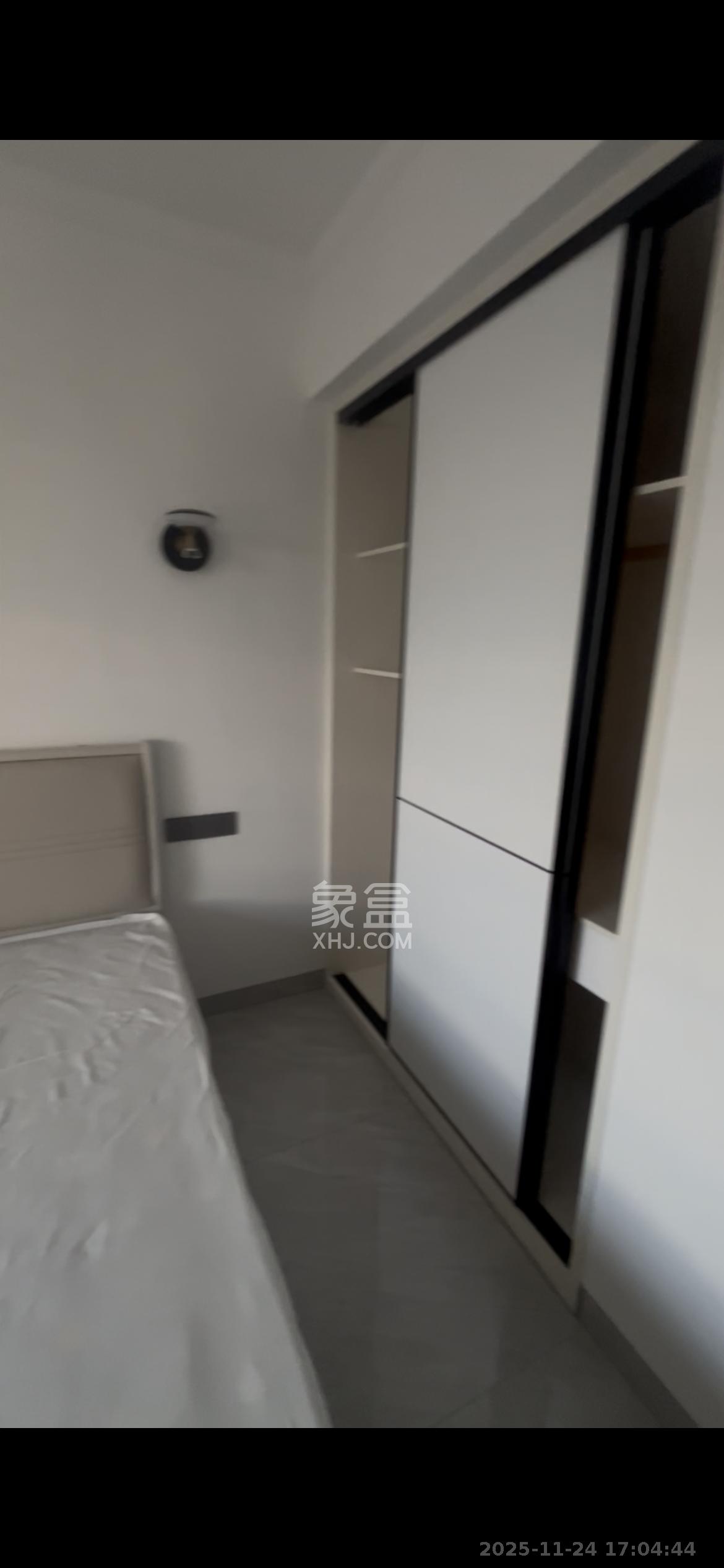 桥头家园二期（桥头家苑二期）  3室2厅1卫    2100.0元/月室内图