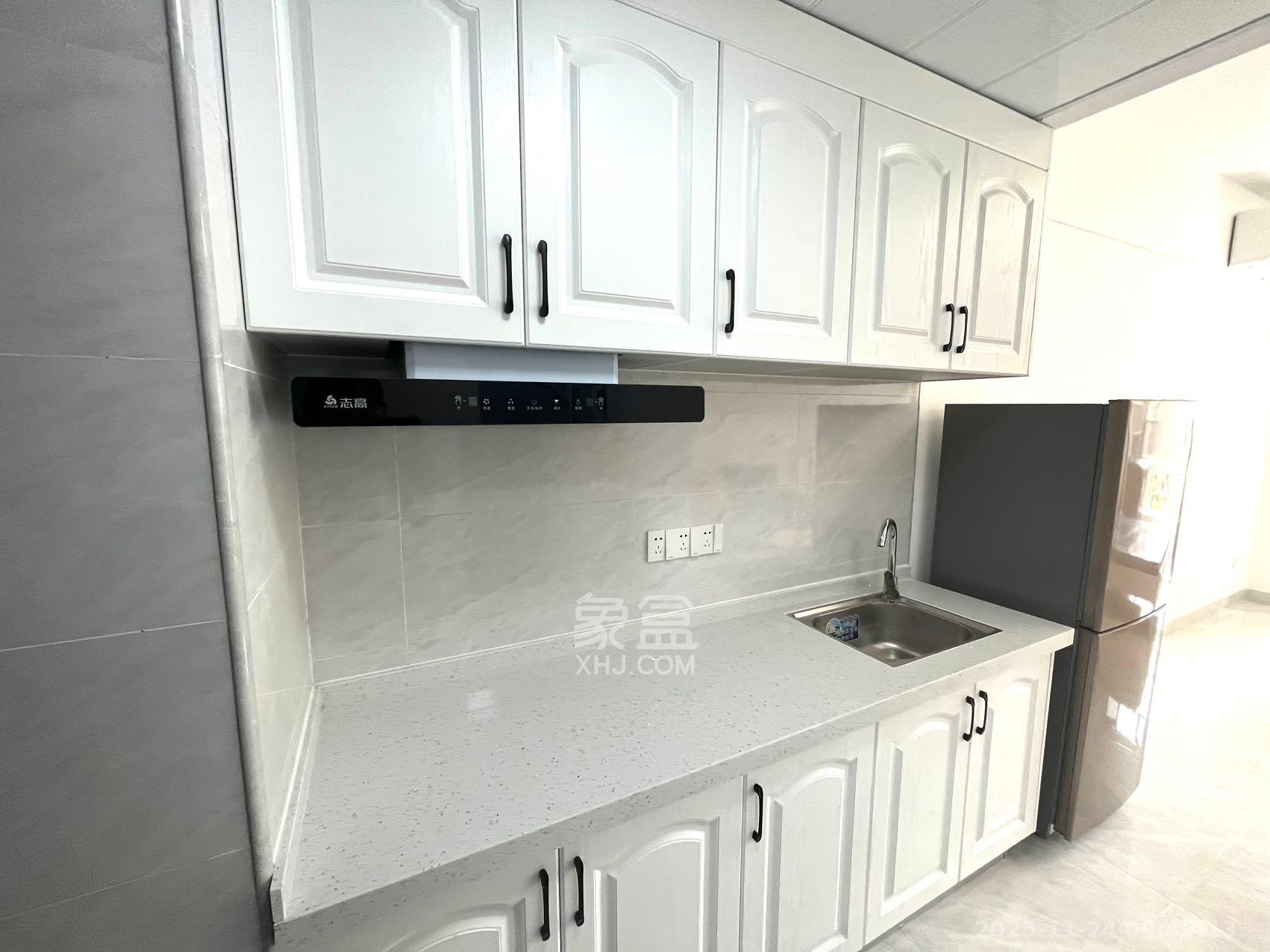 金地铂悦  1室1厅1卫    1100.0元/月室内图