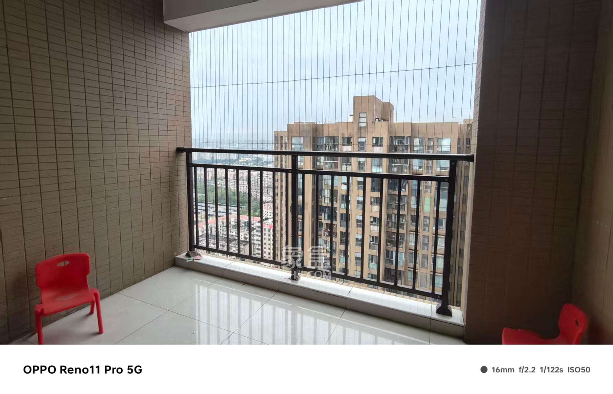 万博汇  2室1厅1卫    2600.0元/月室内图