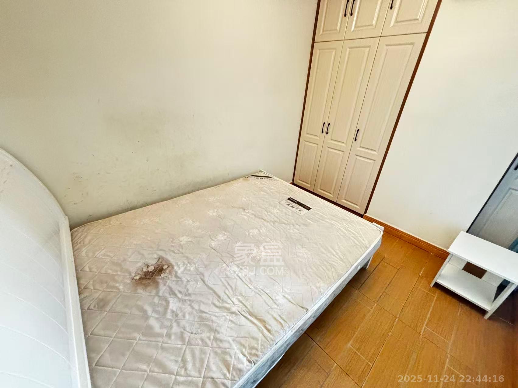 华联花园  2室1厅1卫    1650.0元/月室内图