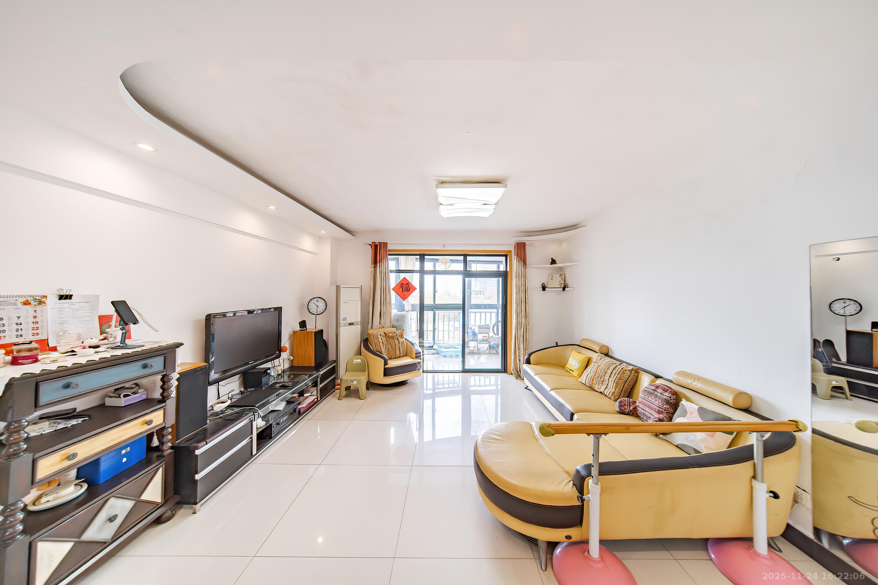 佳阳悦景馨都  3室2厅2卫    88.0万