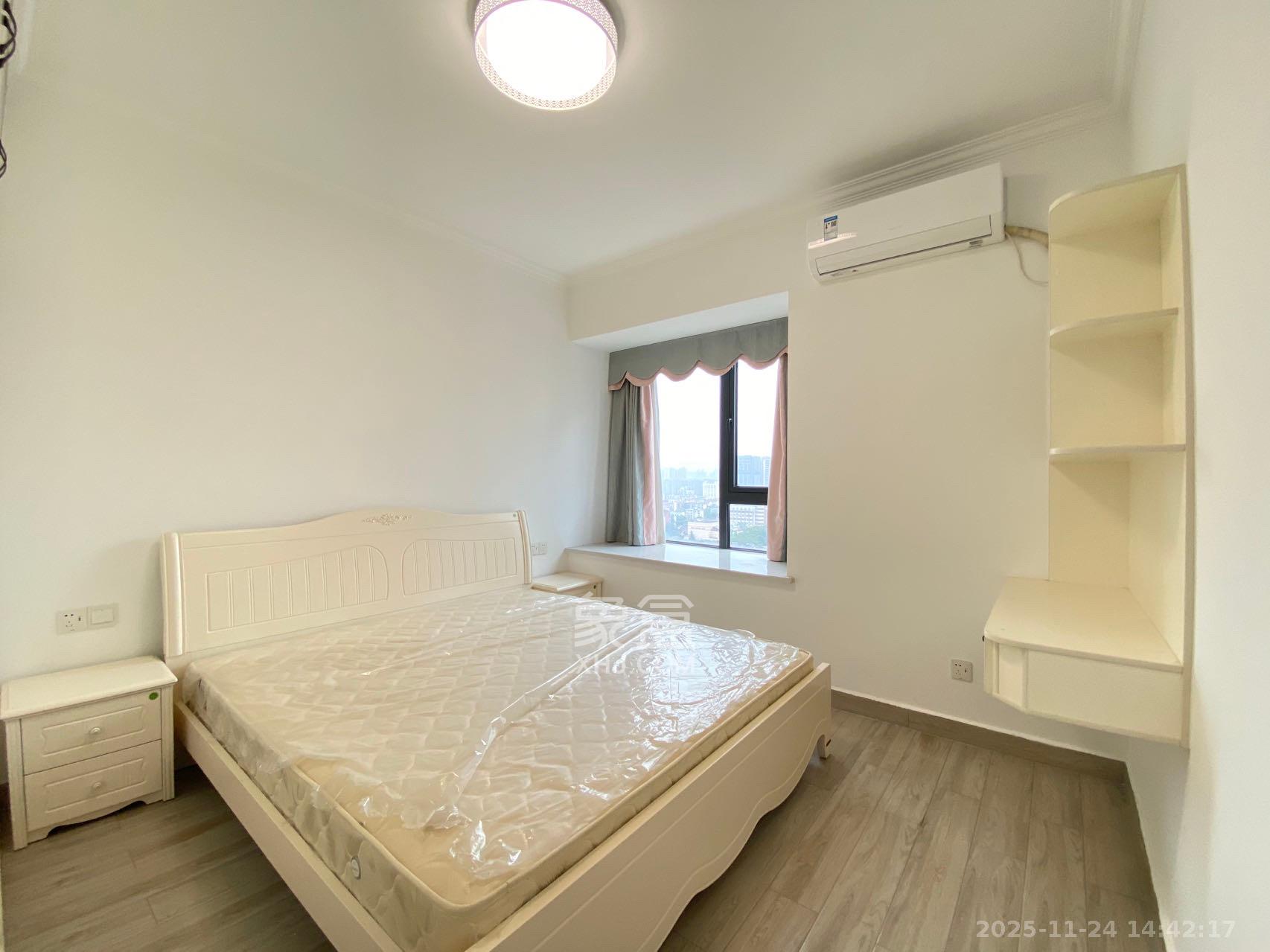 建发中央公园(建发美地) 3室2厅1卫 3600.0元/月 建发中央公园(建发美地) 3室2厅1卫 3600.0元/月室内图