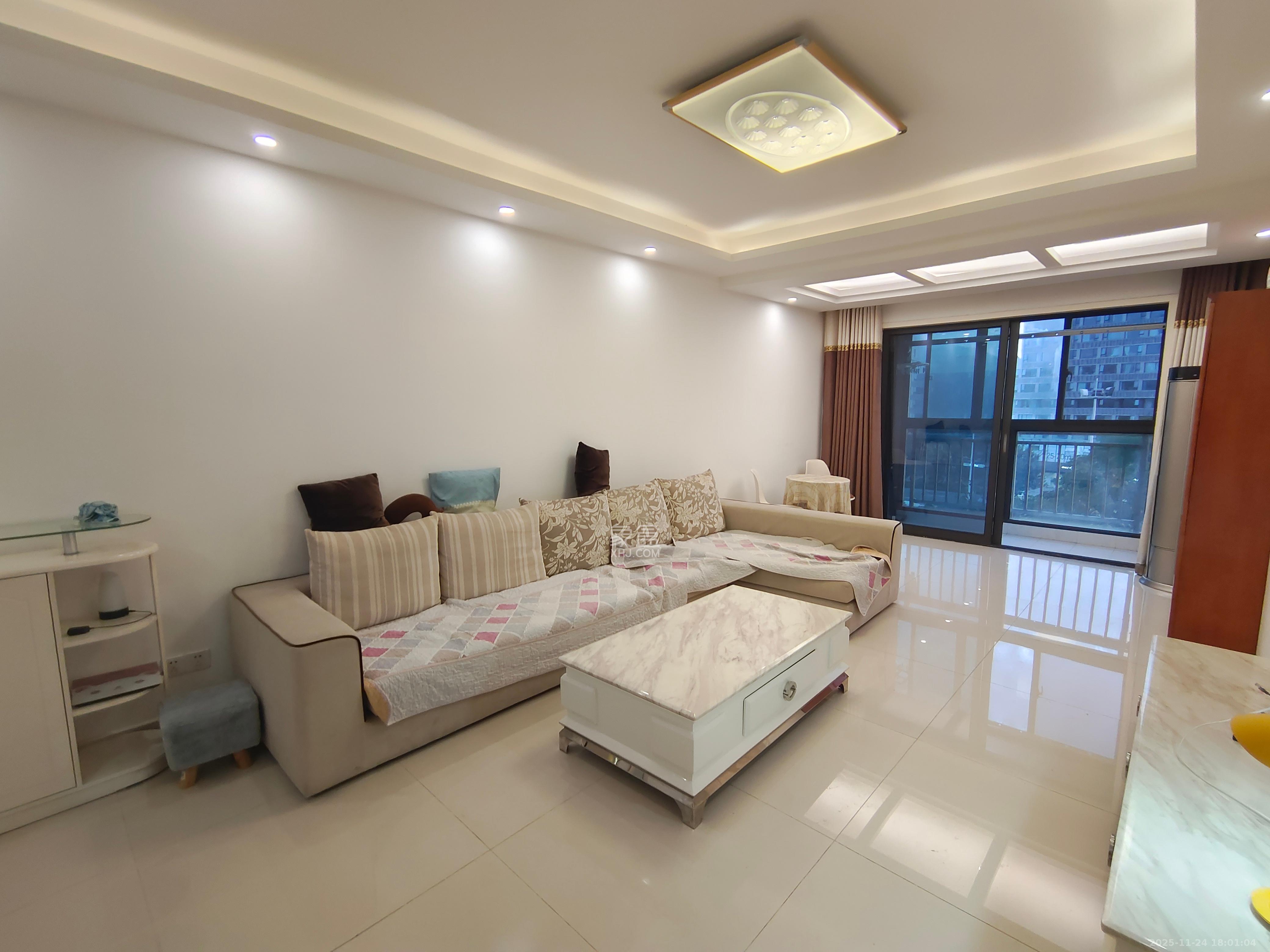 中一九骏（枫桥苑）  3室2厅1卫    2700.0元/月室内图