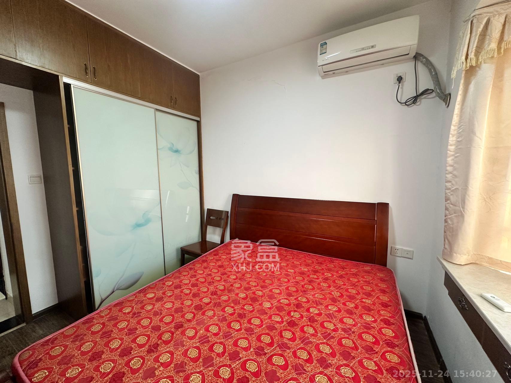 迎新佳苑  2室2厅1卫    2200.0元/月室内图