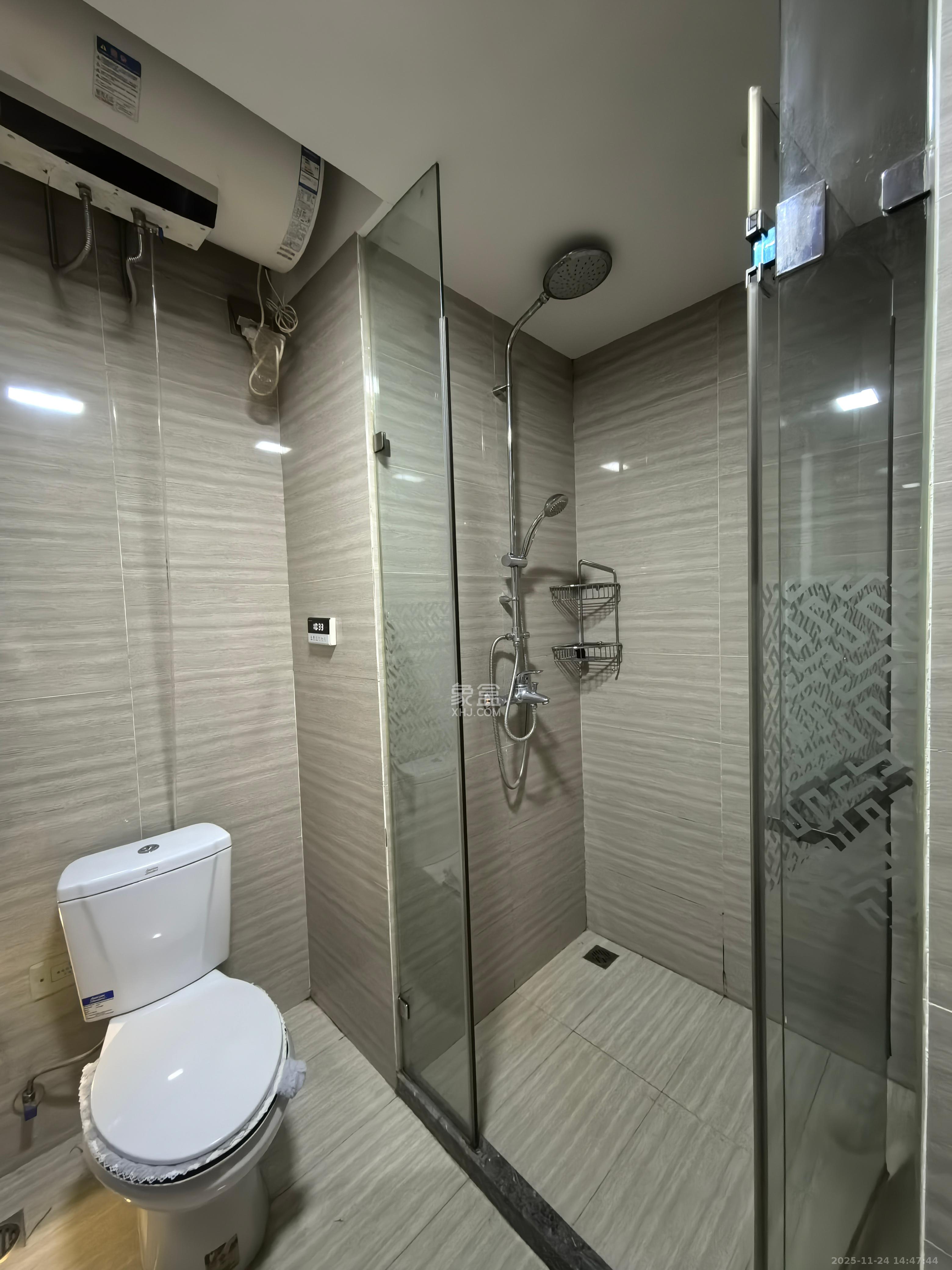 华远国际公寓 1室0厅1卫 3200.0元/月 华远国际公寓 1室0厅1卫 3200.0元/月室内图