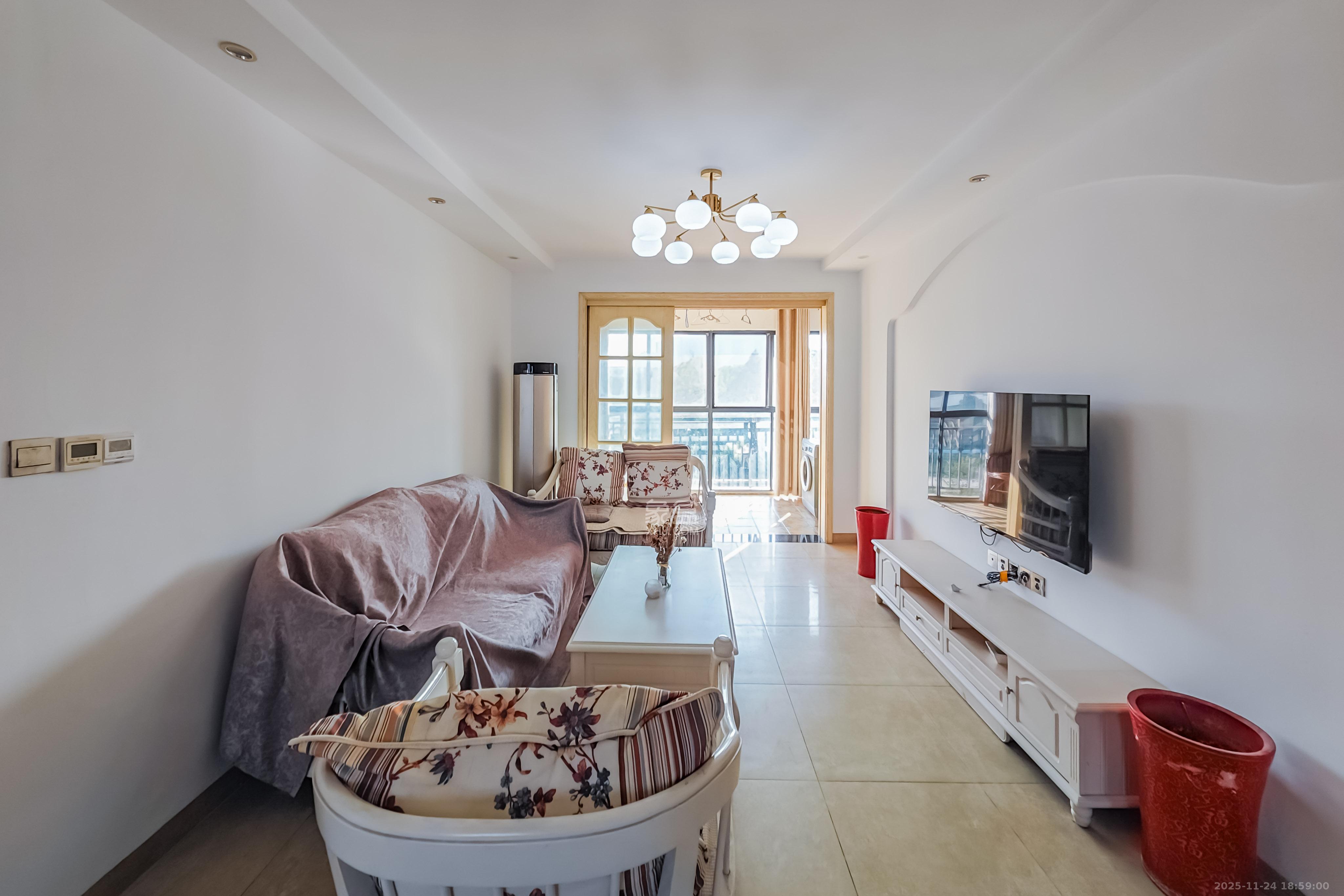 优山美地  3室2厅1卫    105.0万