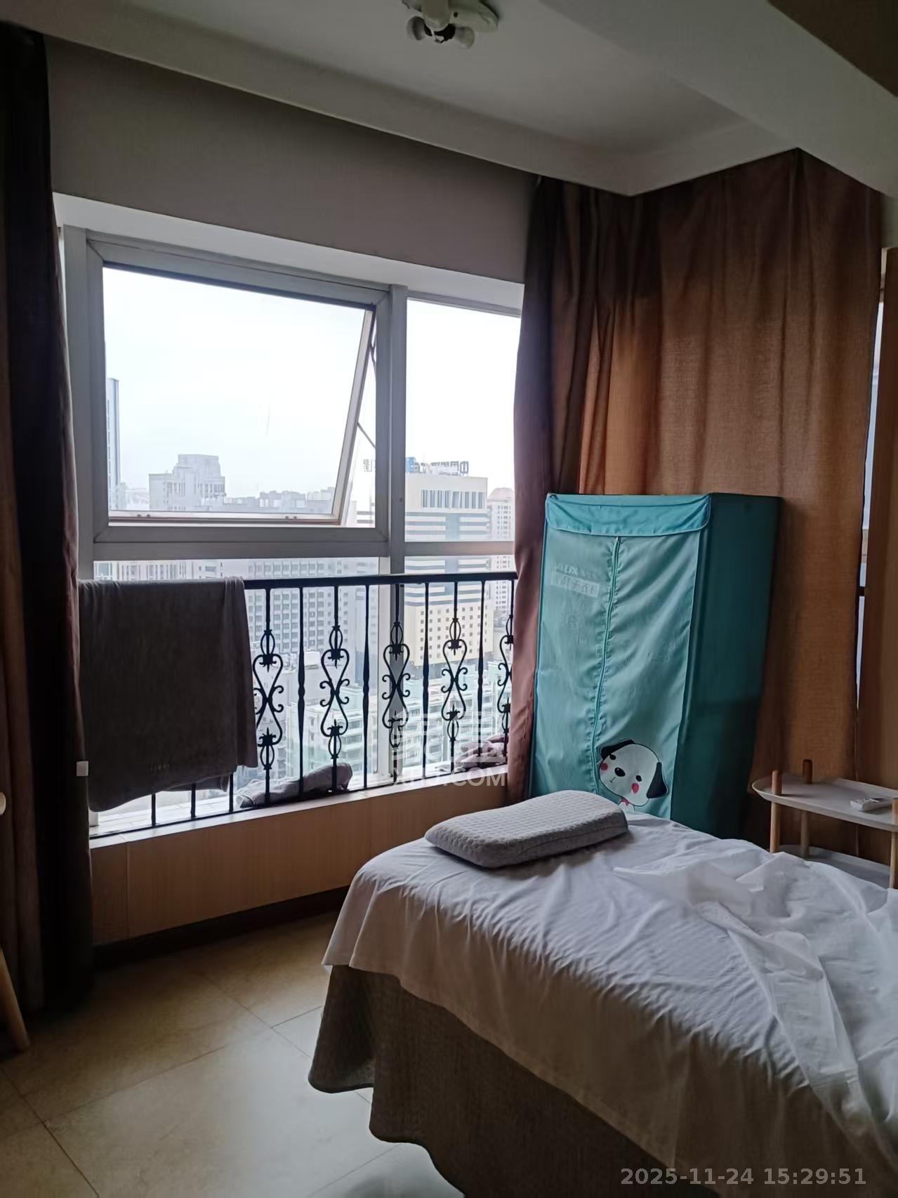 兴威名座  1室1厅1卫    3000.0元/月室内图