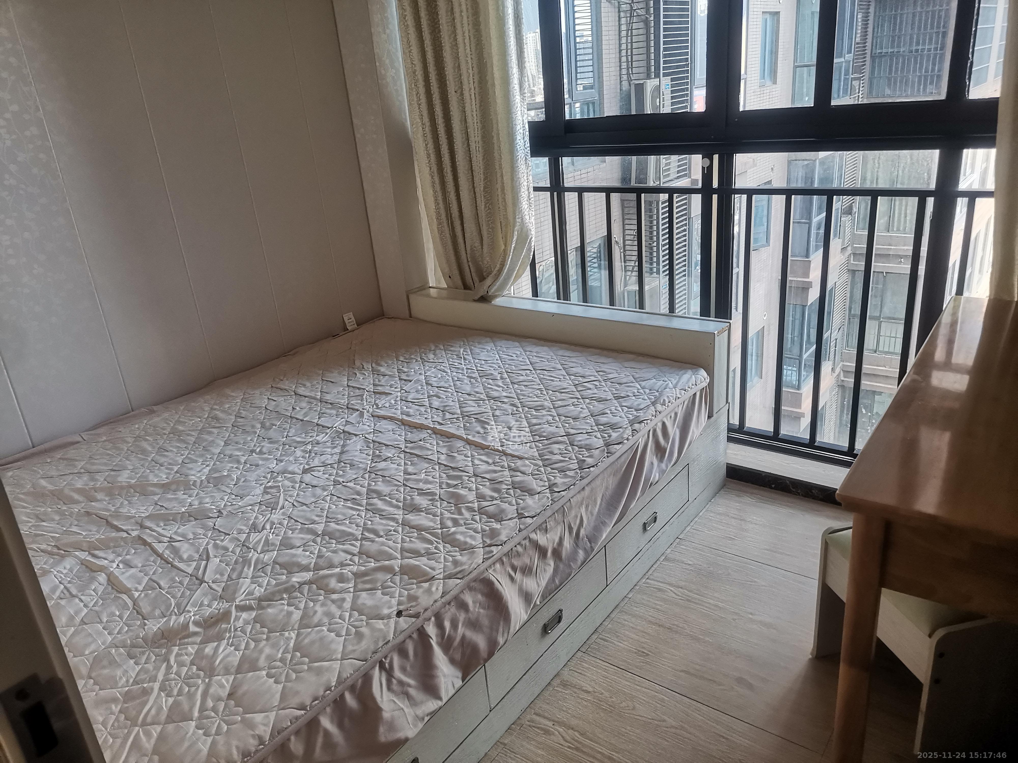 万象凯旋湾 3室0厅0卫 2600.0元/月 万象凯旋湾 3室0厅0卫 2600.0元/月室内图