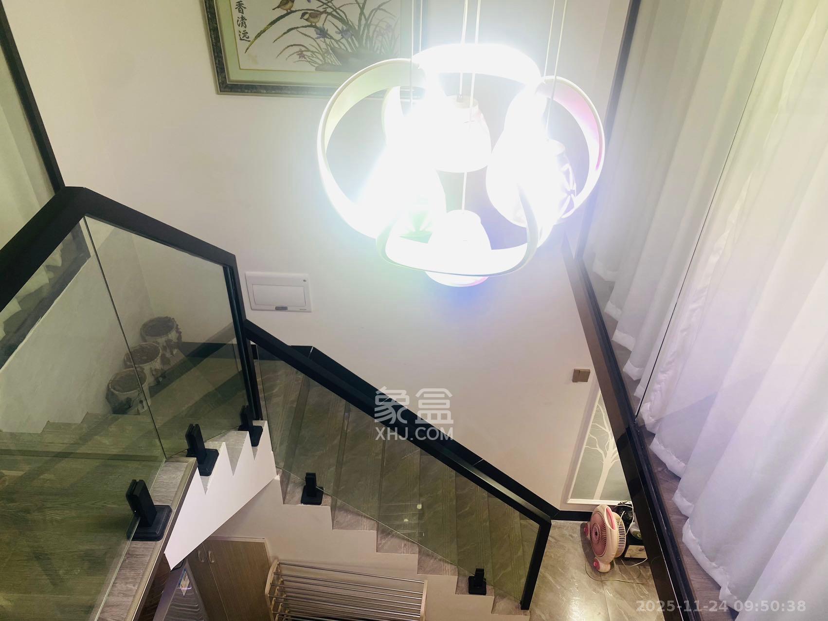 长房时代小镇 2室1厅1卫 1800.0元/月 长房时代小镇 2室1厅1卫 1800.0元/月室内图