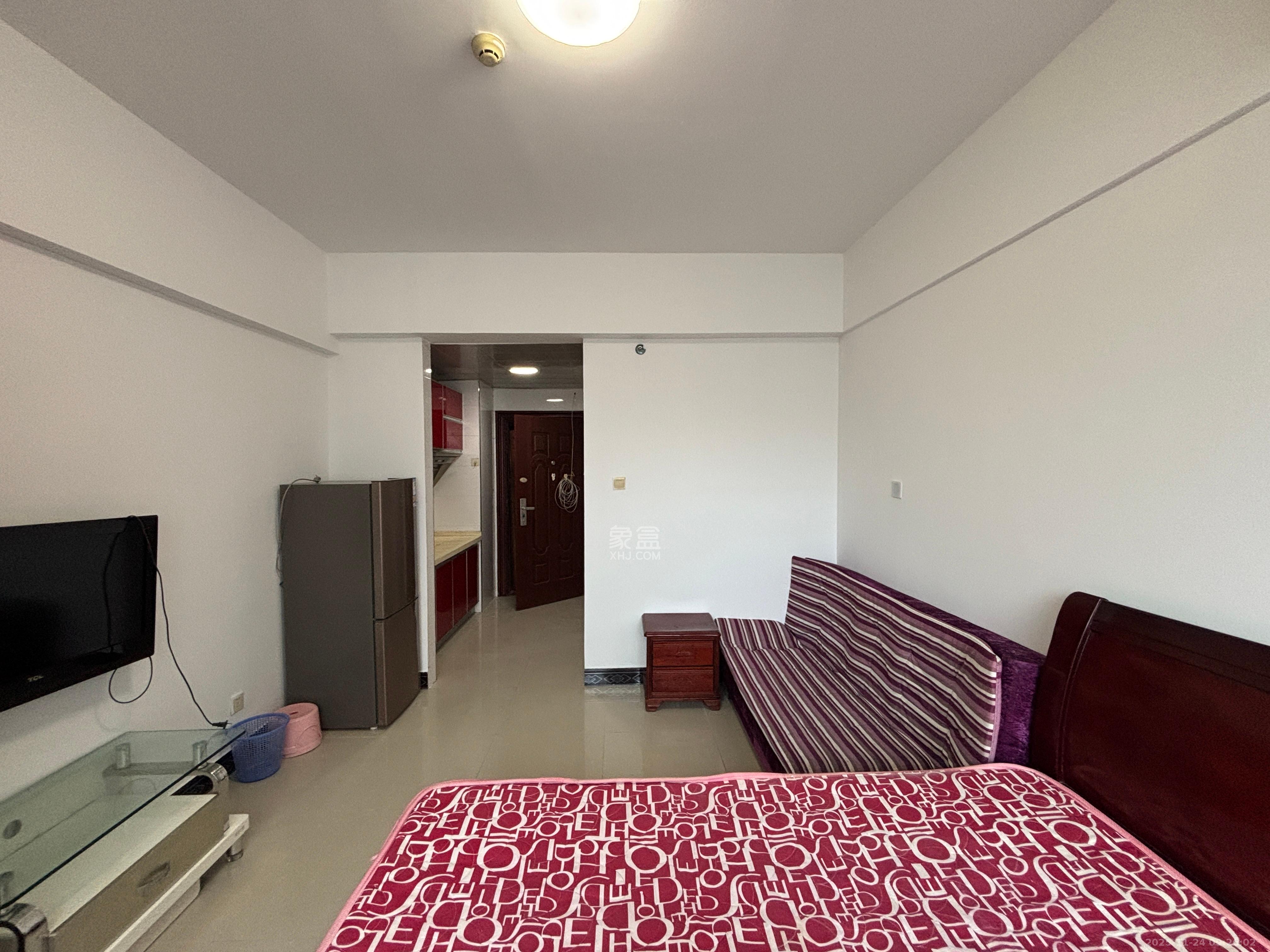 名富公寓  1室1厅1卫    1199.0元/月