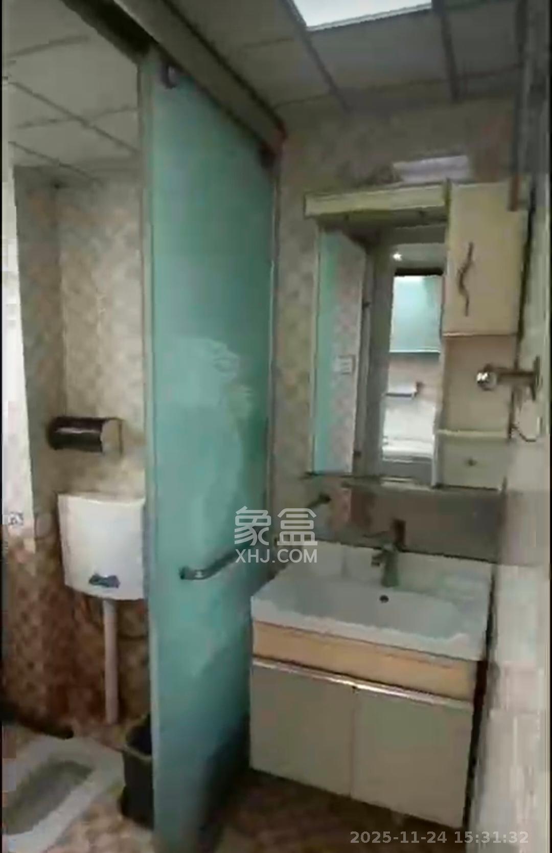 扬帆小区  1室1厅1卫    1400.0元/月室内图