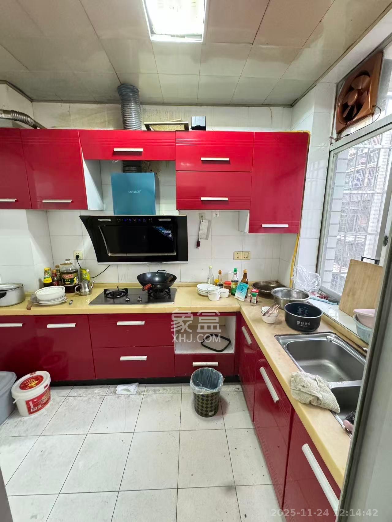 新塘垅小区（高桥物流园）  2室1厅1卫    1400.0元/月室内图