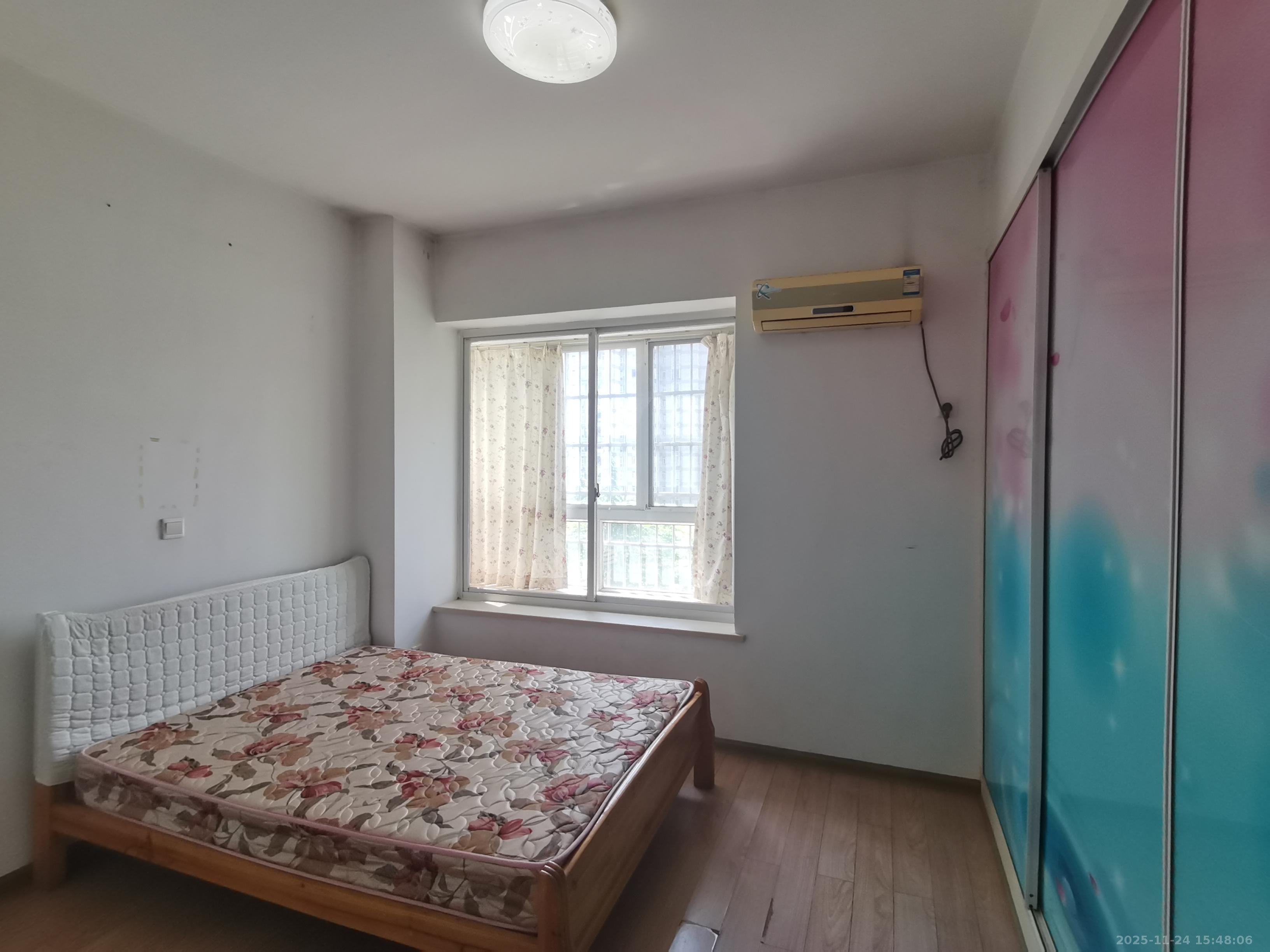 景江雅苑  2室2厅1卫    2000.0元/月室内图