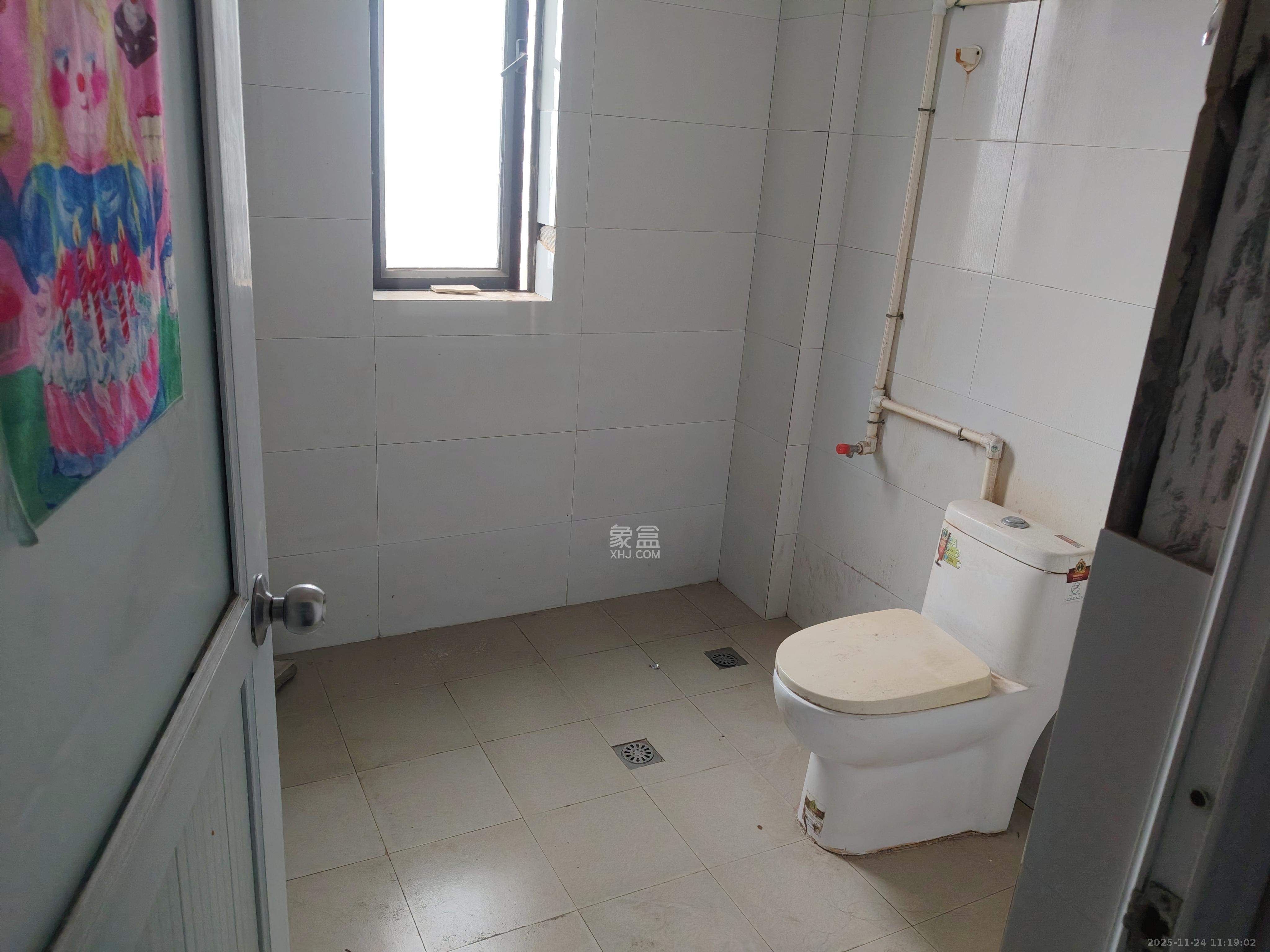 湘域熙岸 1室2厅2卫 3200.0元/月 湘域熙岸 1室2厅2卫 3200.0元/月室内图