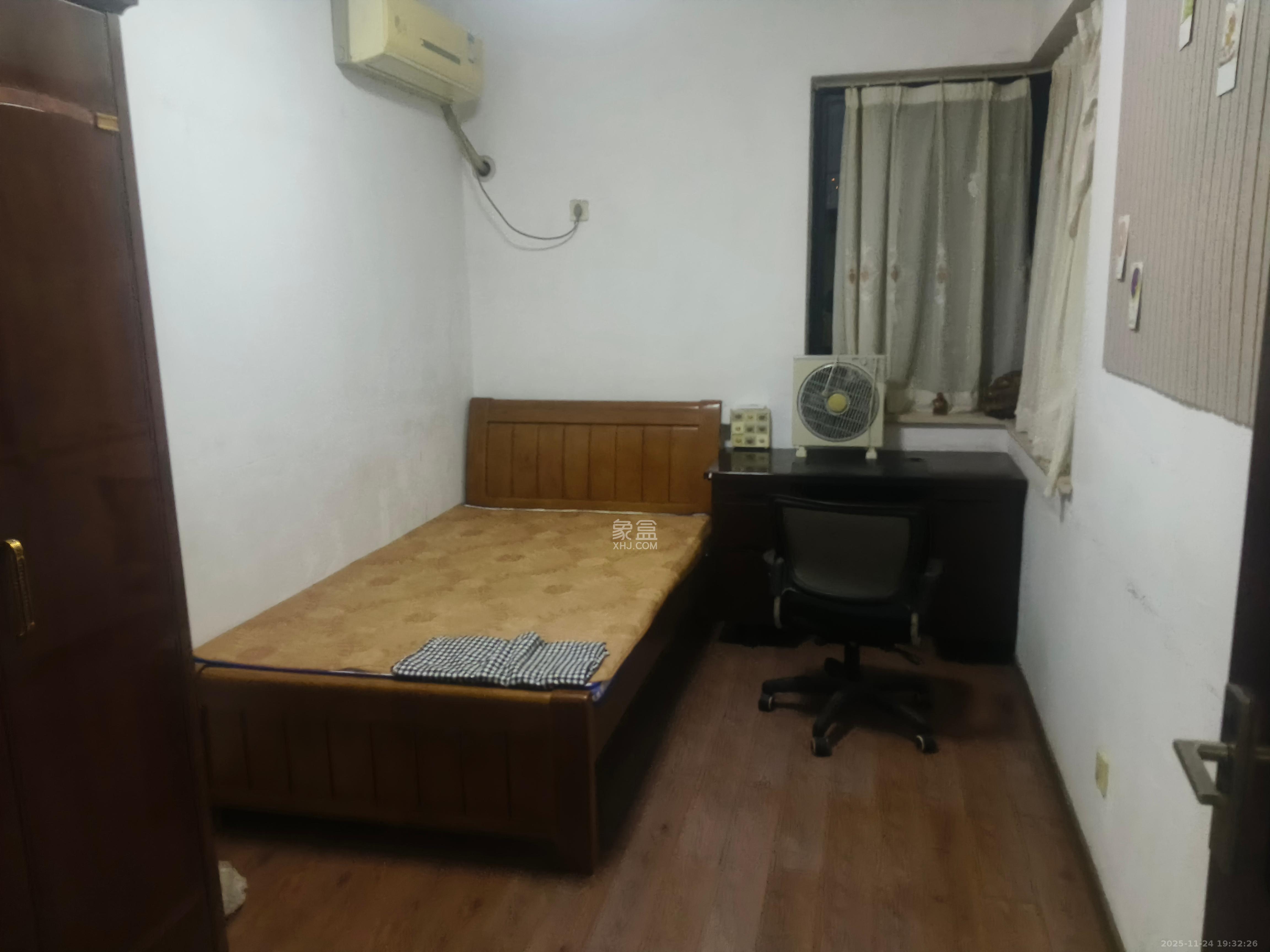 城市森林 3室1厅1卫 3000.0元/月 城市森林 3室1厅1卫 3000.0元/月室内图