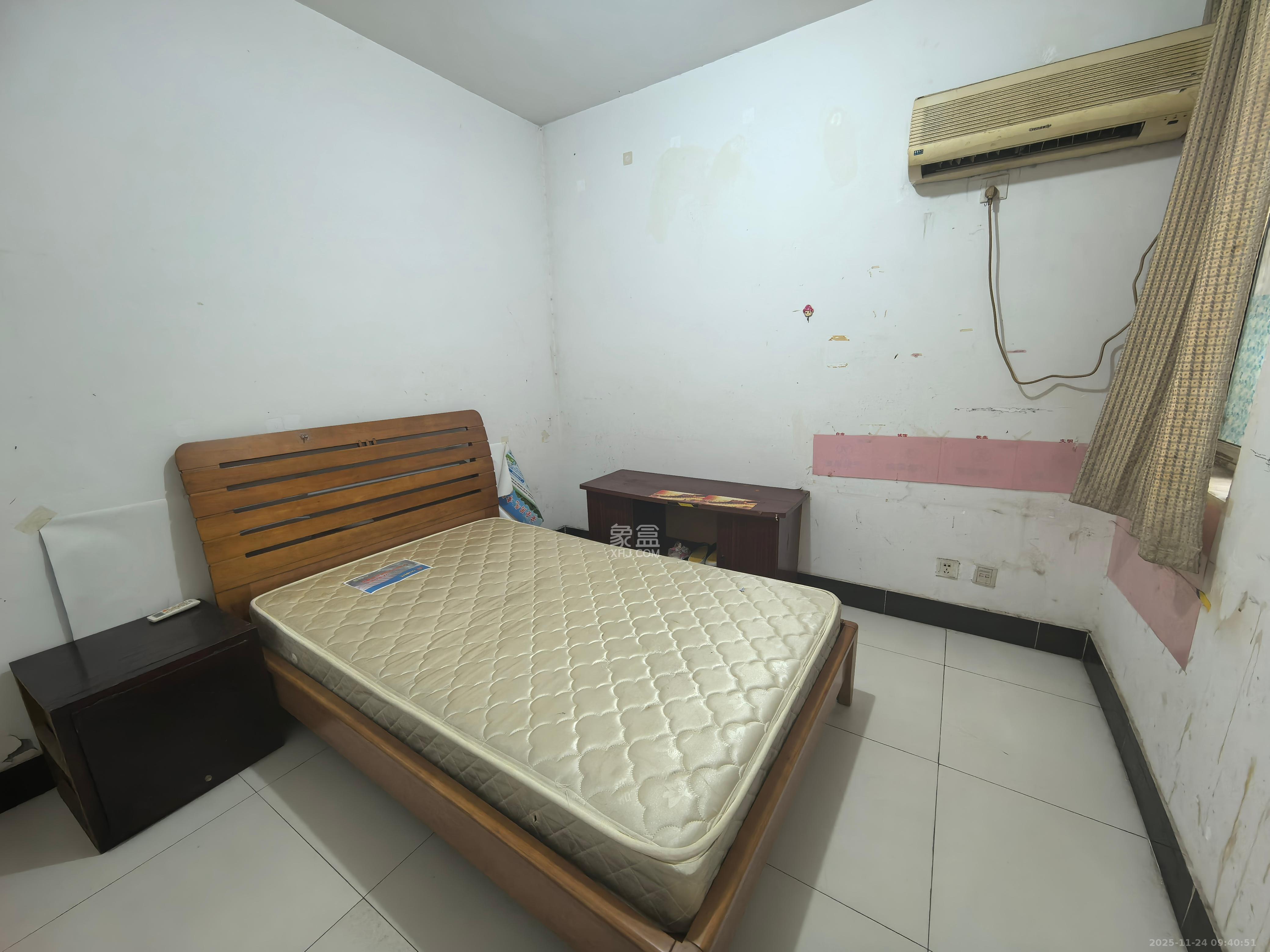 泰禹家园(彩云之翼家园一期、二期、三期) 3室2厅2卫 1800.0元/月 泰禹家园(彩云之翼家园一期、二期、三期) 3室2厅2卫 1800.0元/月室内图