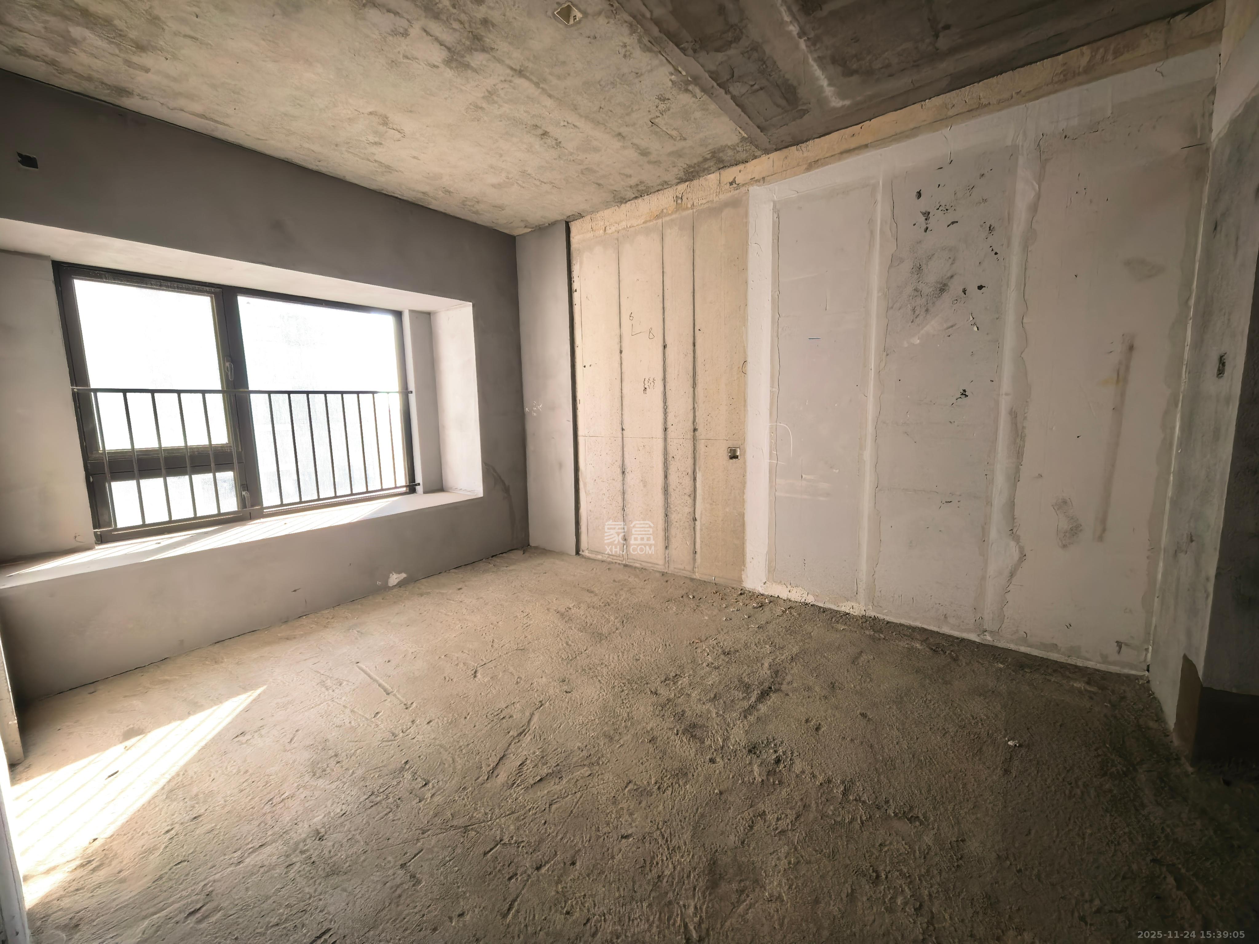 碧桂园博萃梅溪 3室2厅2卫 1800.0元/月 碧桂园博萃梅溪 3室2厅2卫 1800.0元/月室内图