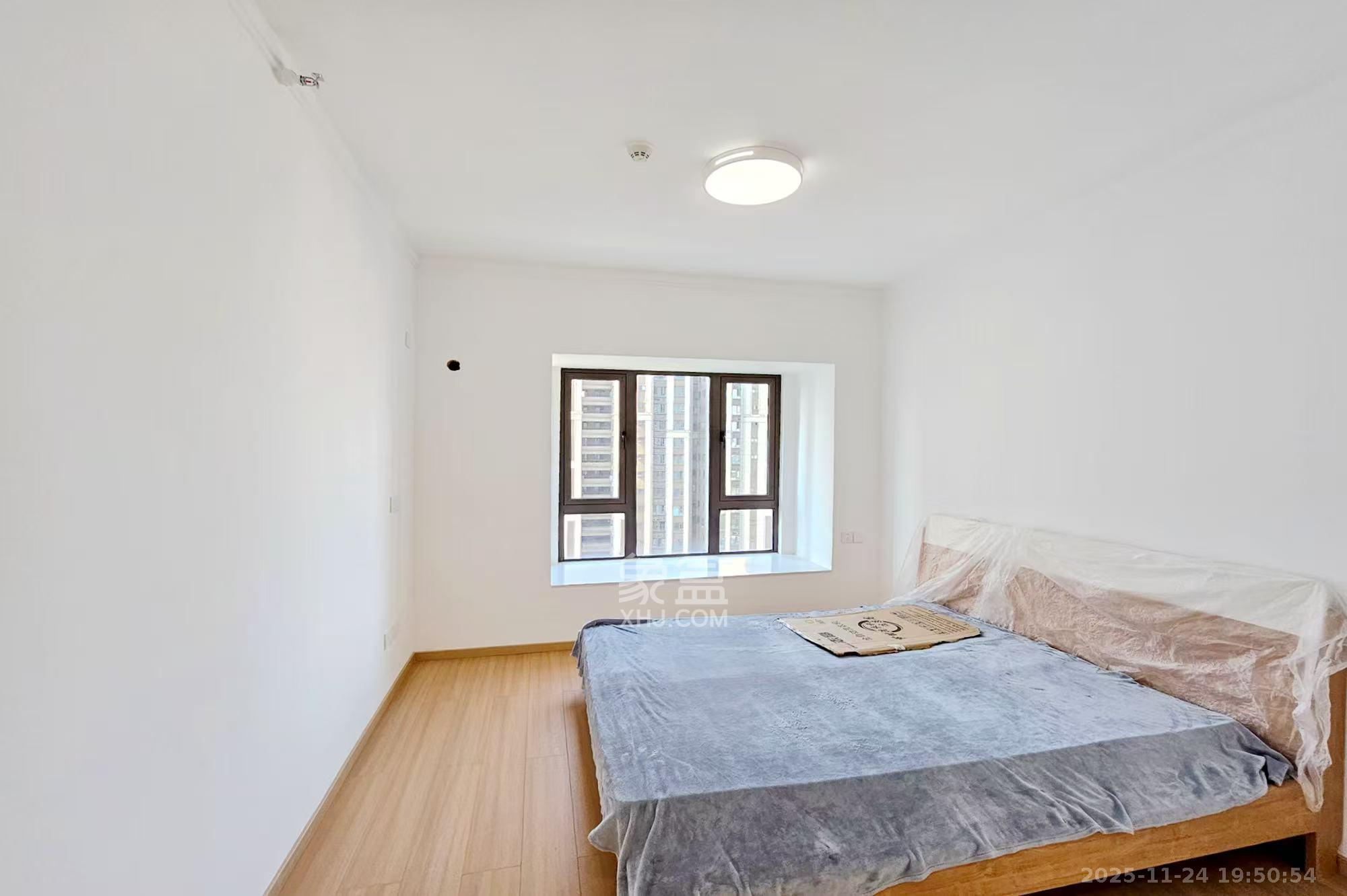 阳光城尚东湾愉景苑  3室2厅1卫    2650.0元/月室内图