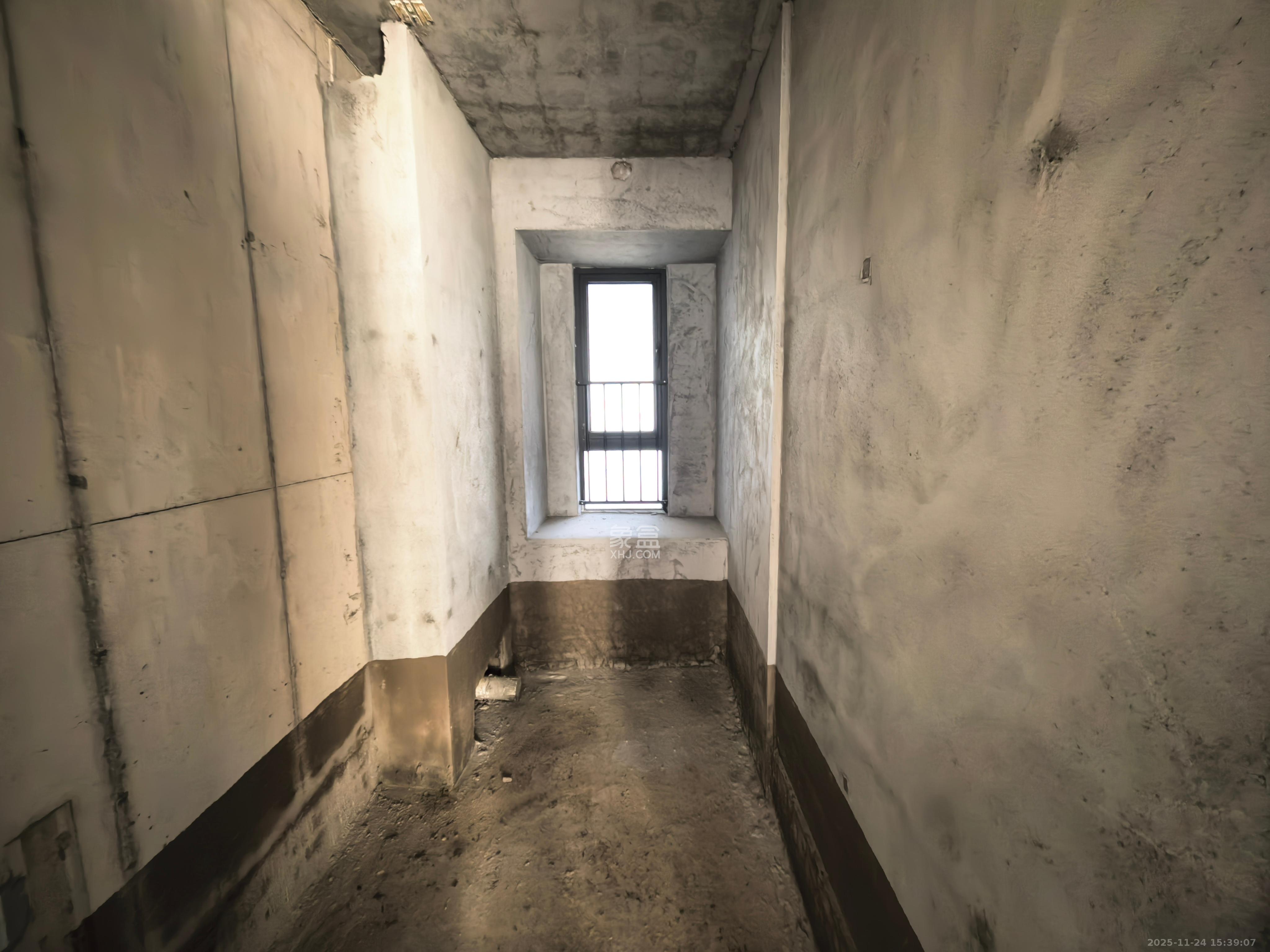 碧桂园博萃梅溪 3室2厅2卫 1800.0元/月 碧桂园博萃梅溪 3室2厅2卫 1800.0元/月室内图